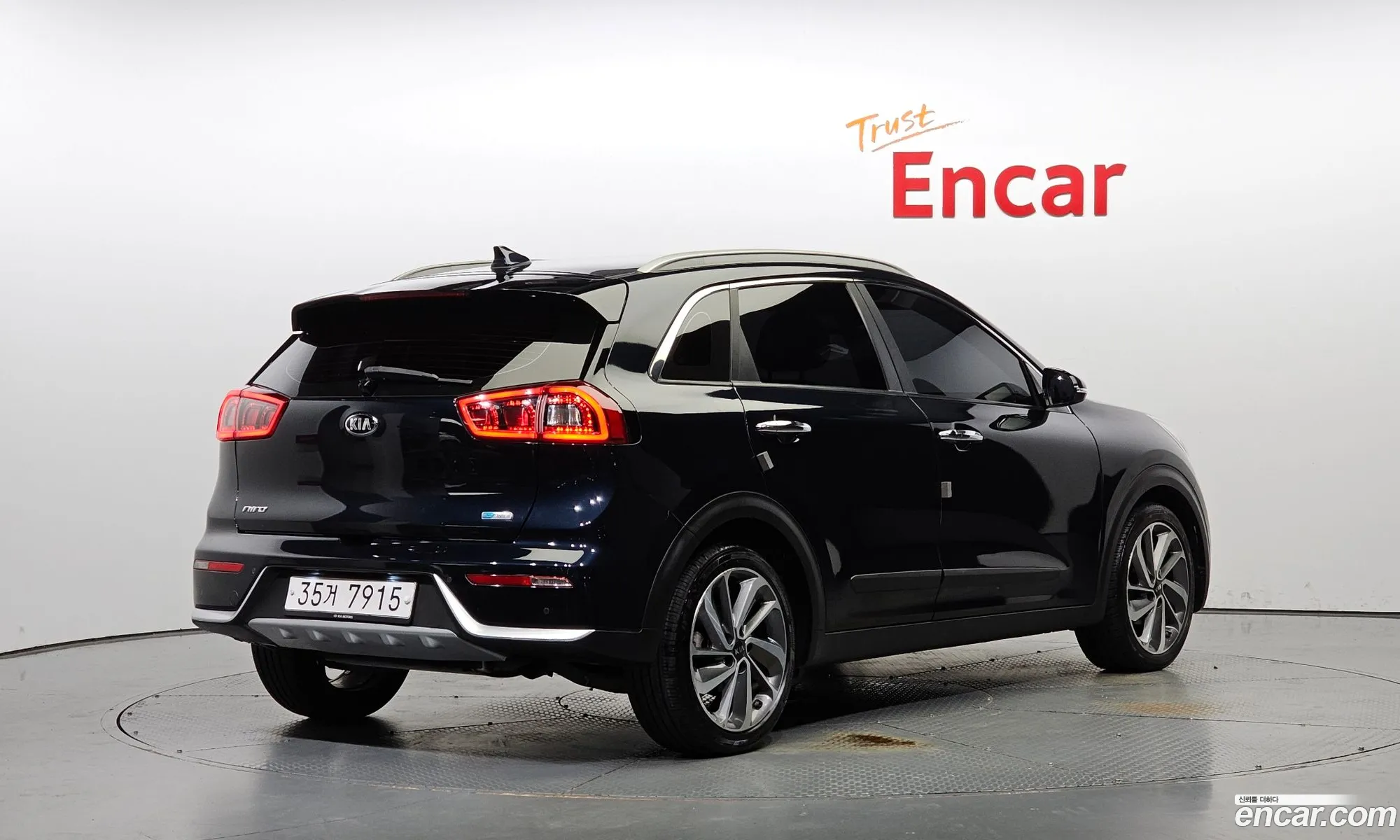 Kia Niro Prestige - фотография 1618620