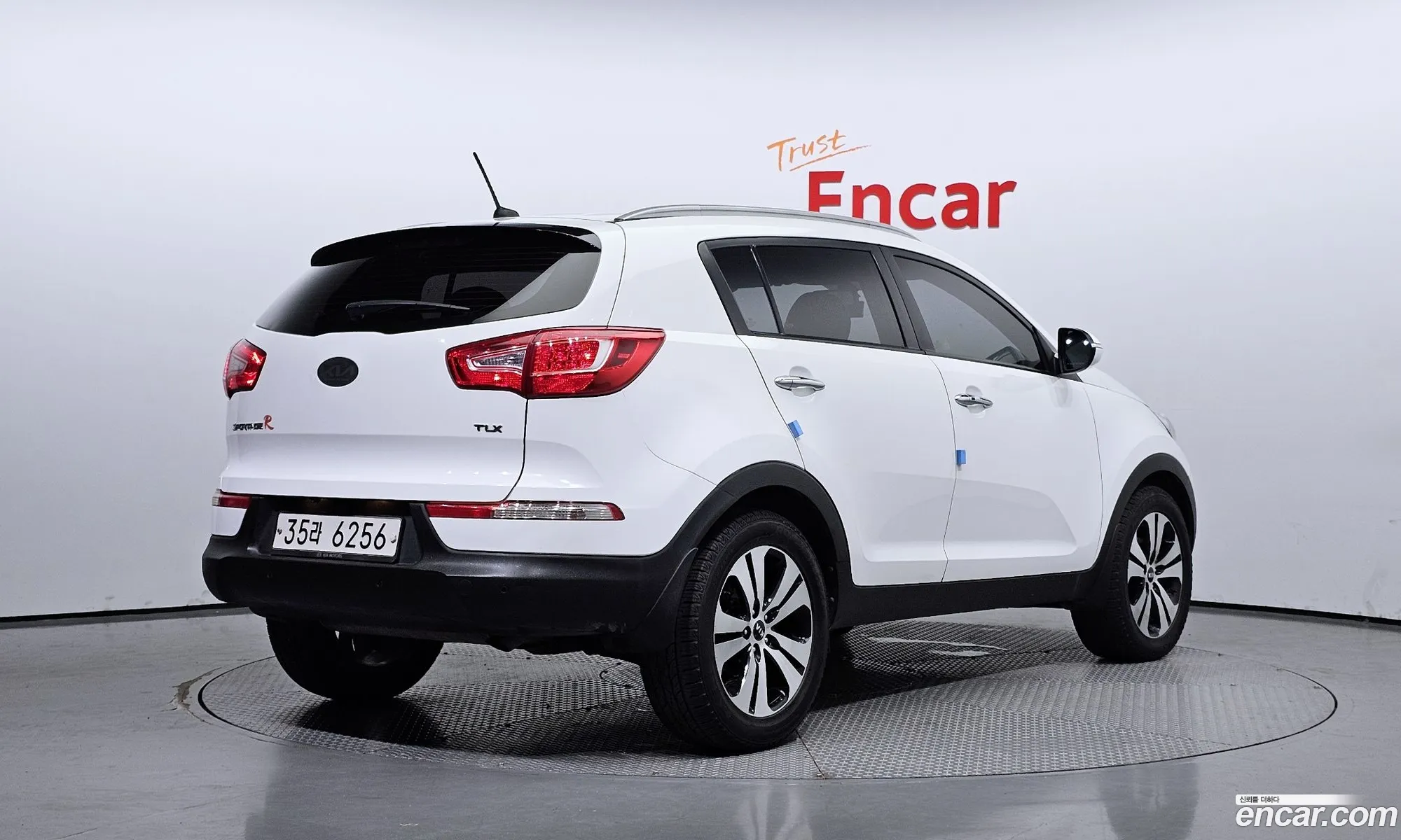 Kia Sportage R Diesel 2Wd Tlx Top-Of-The-Line Model - фотография 1640371