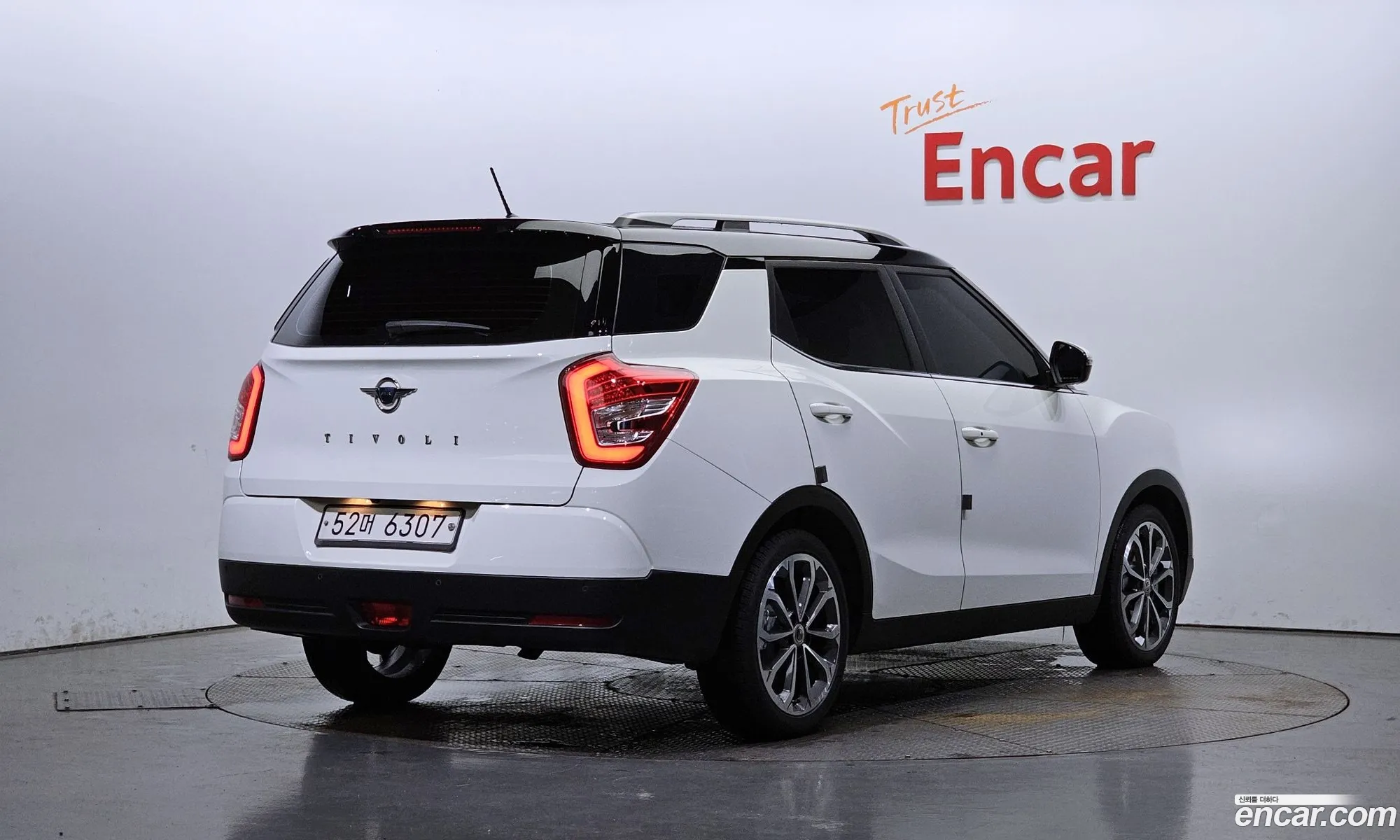 Kg Mobility Ssangyong Tivoli Air Diesel Ix 2Wd - фотография 7776959