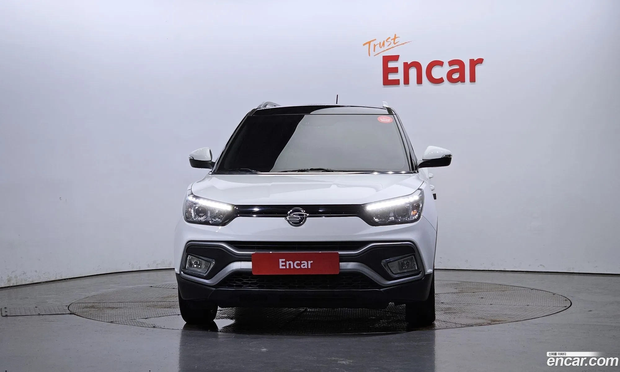 Kg Mobility Ssangyong Tivoli Air Diesel Ix 2Wd - фотография 7776960