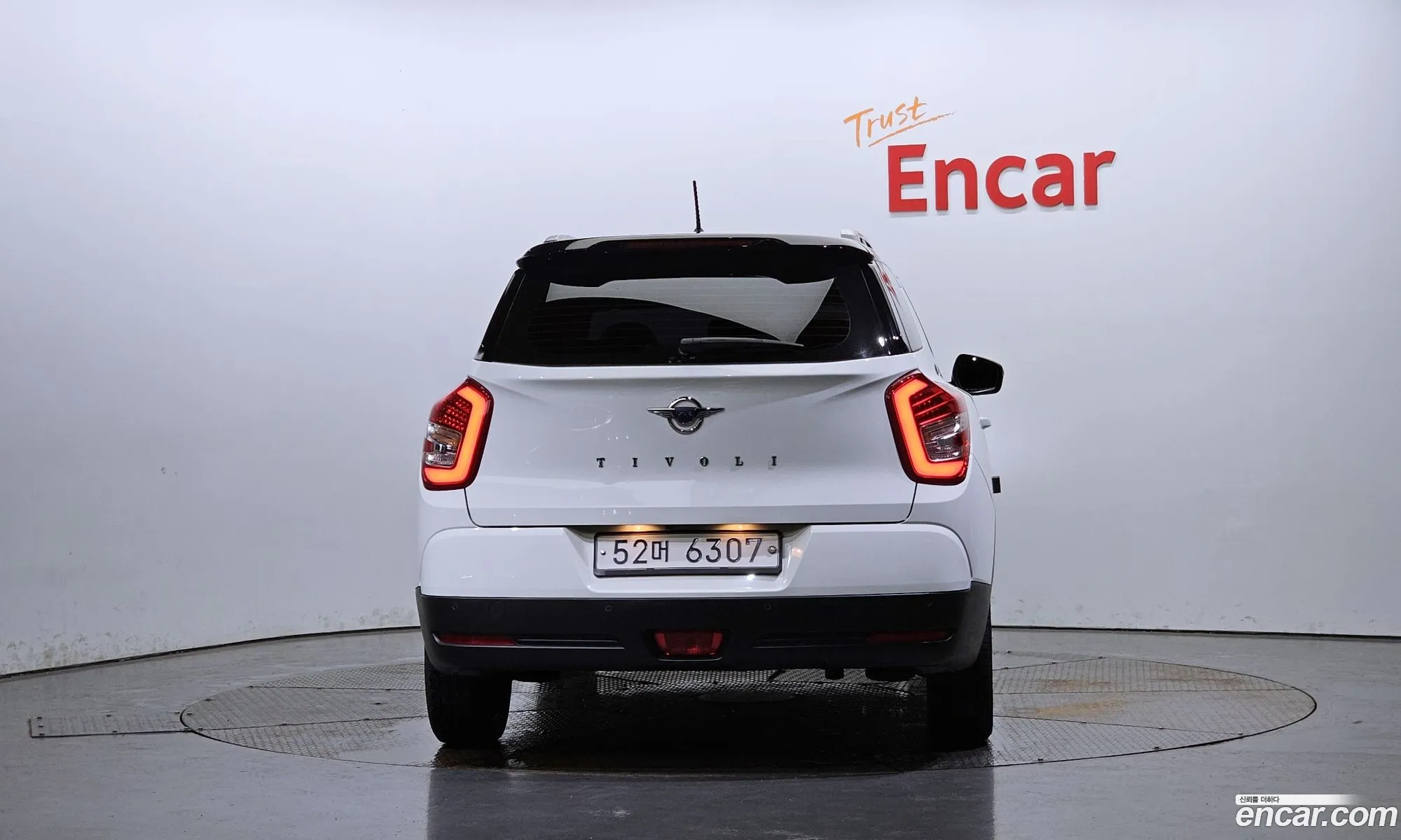 Kg Mobility Ssangyong Tivoli Air Diesel Ix 2Wd - фотография 7776961