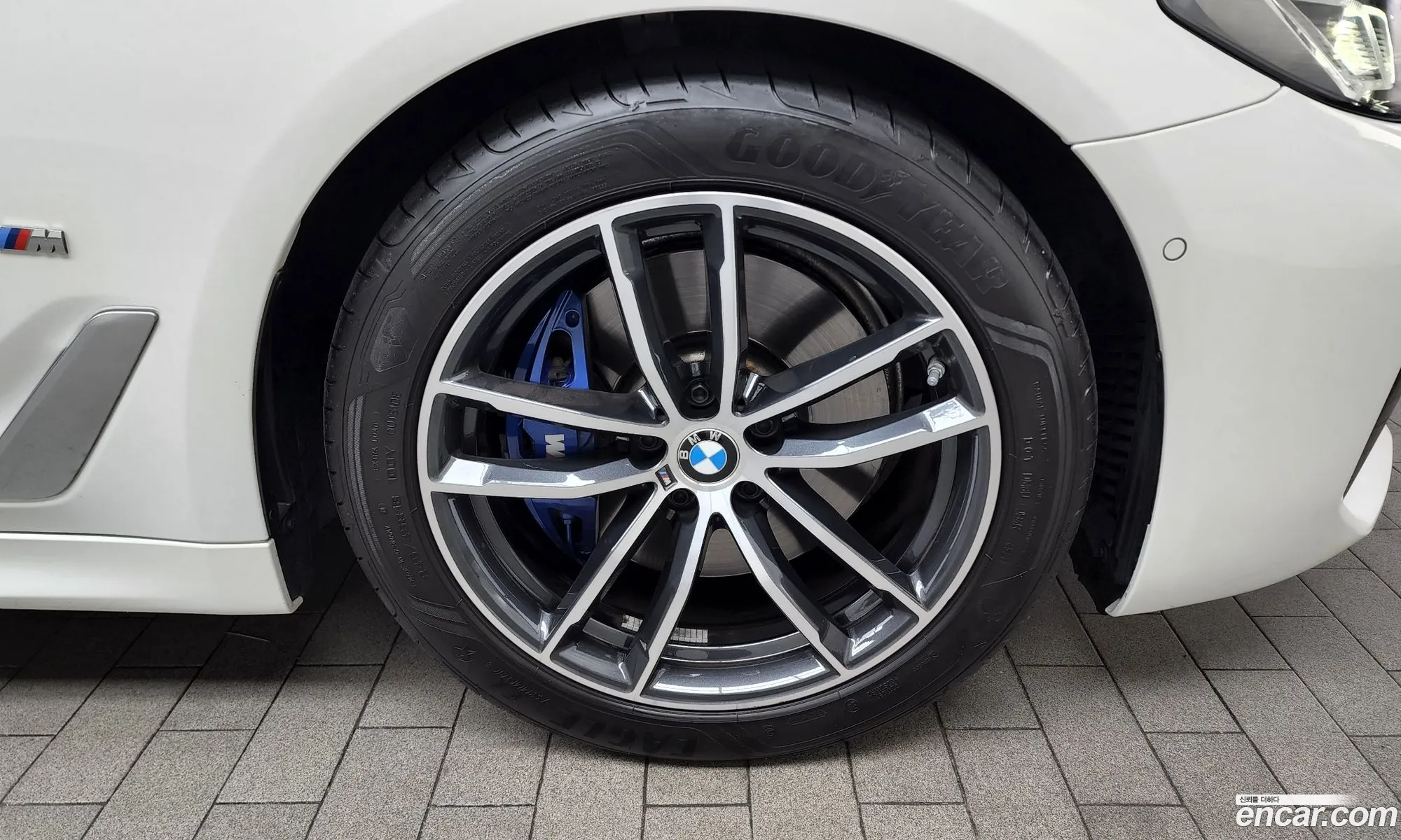 BMW 5 Series G30 520I M Sports - фотография 15280442