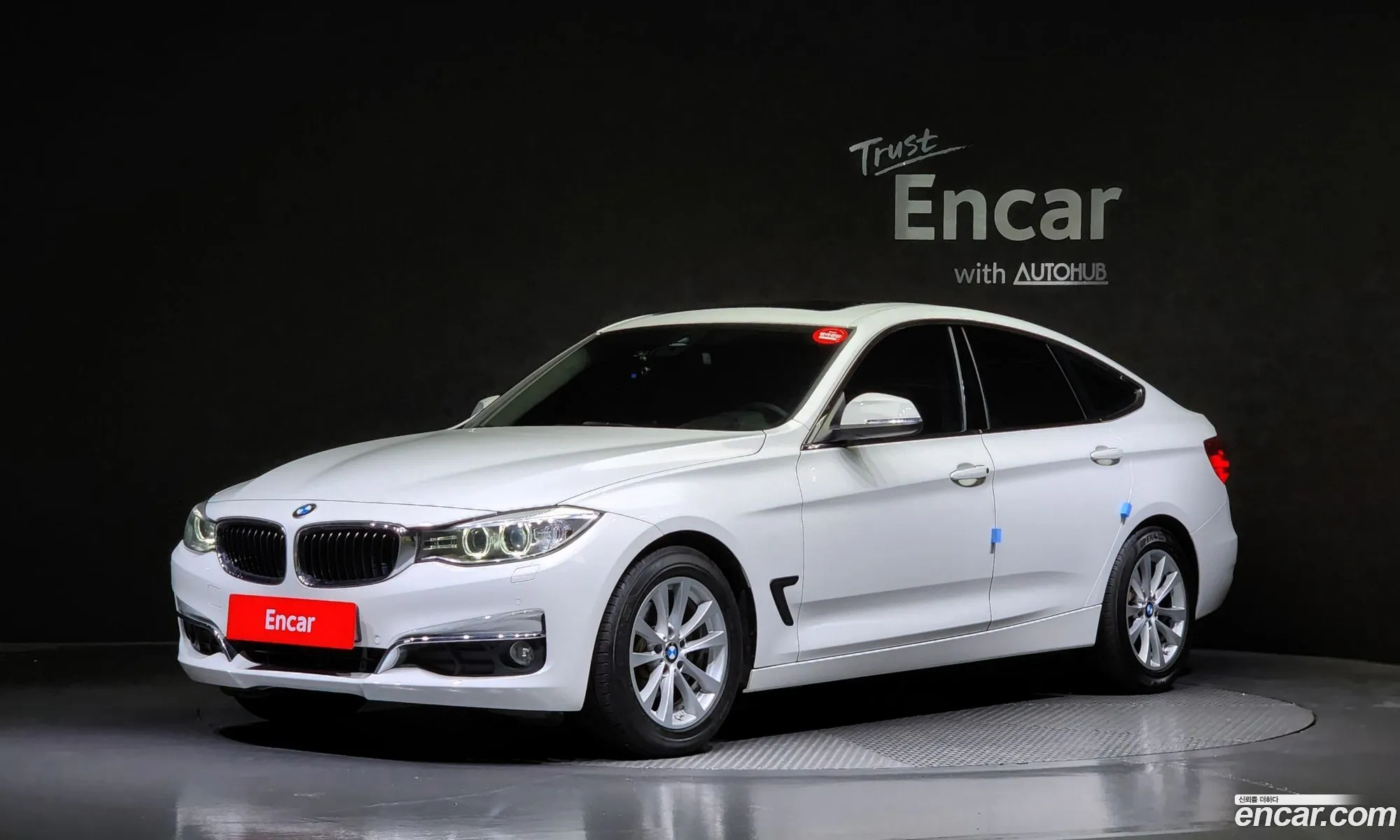 BMW 3 Series Gt F34 Gt 320D xDrive - фотография 15280426