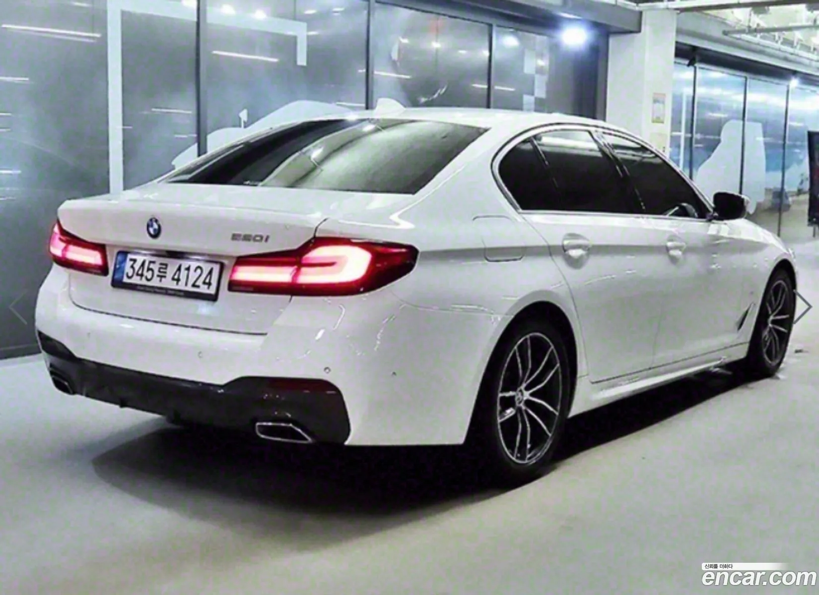 BMW 5 Series G30 520I M Sports - фотография 15054065