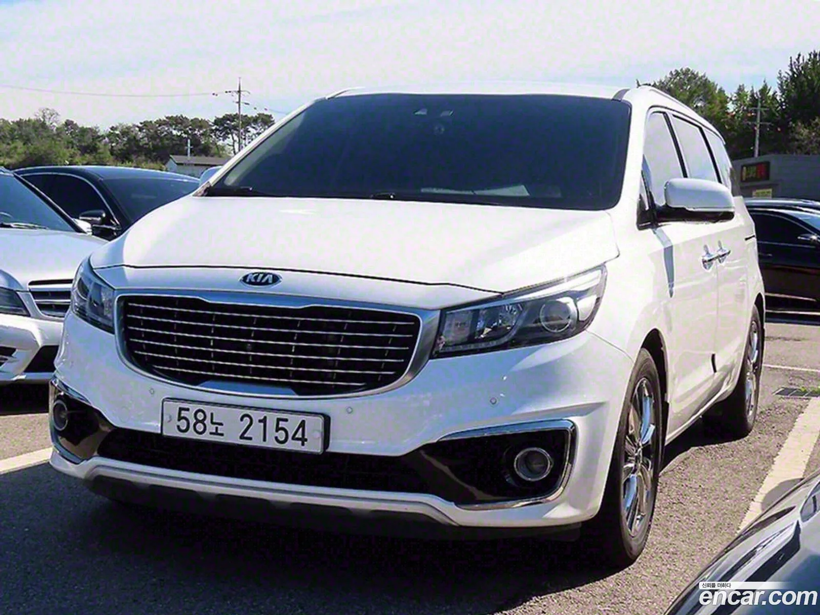 Kia All New Carnival 9-Seater Noblesse - фотография 1591036