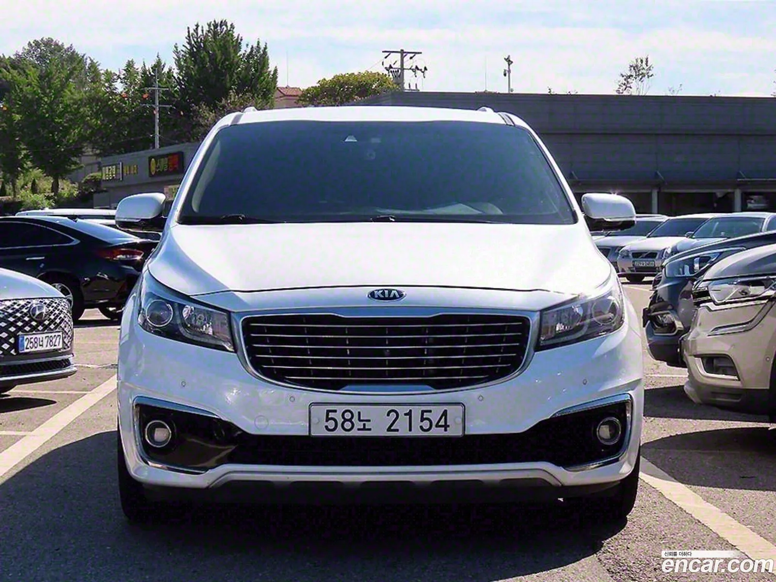 Kia All New Carnival 9-Seater Noblesse - фотография 1591037