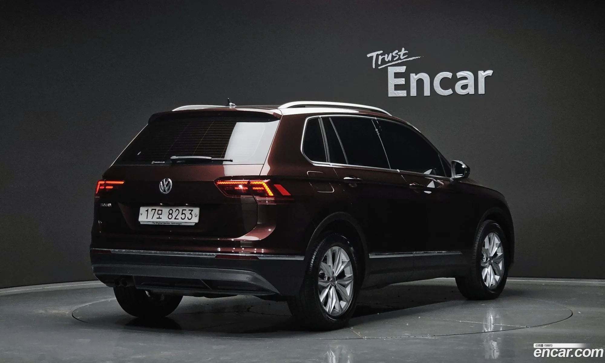 Volkswagen Tiguan 2Nd Generation 20 Tdi Premium - фотография 12133229