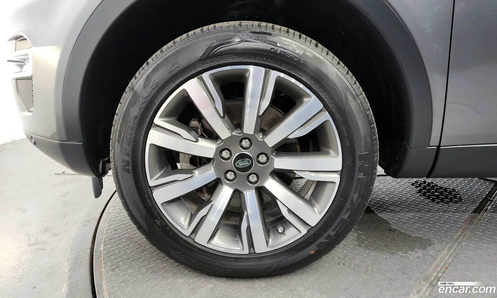 Land Rover Discovery Sports 20 Td4 Hse Luxury - фотография 4791476