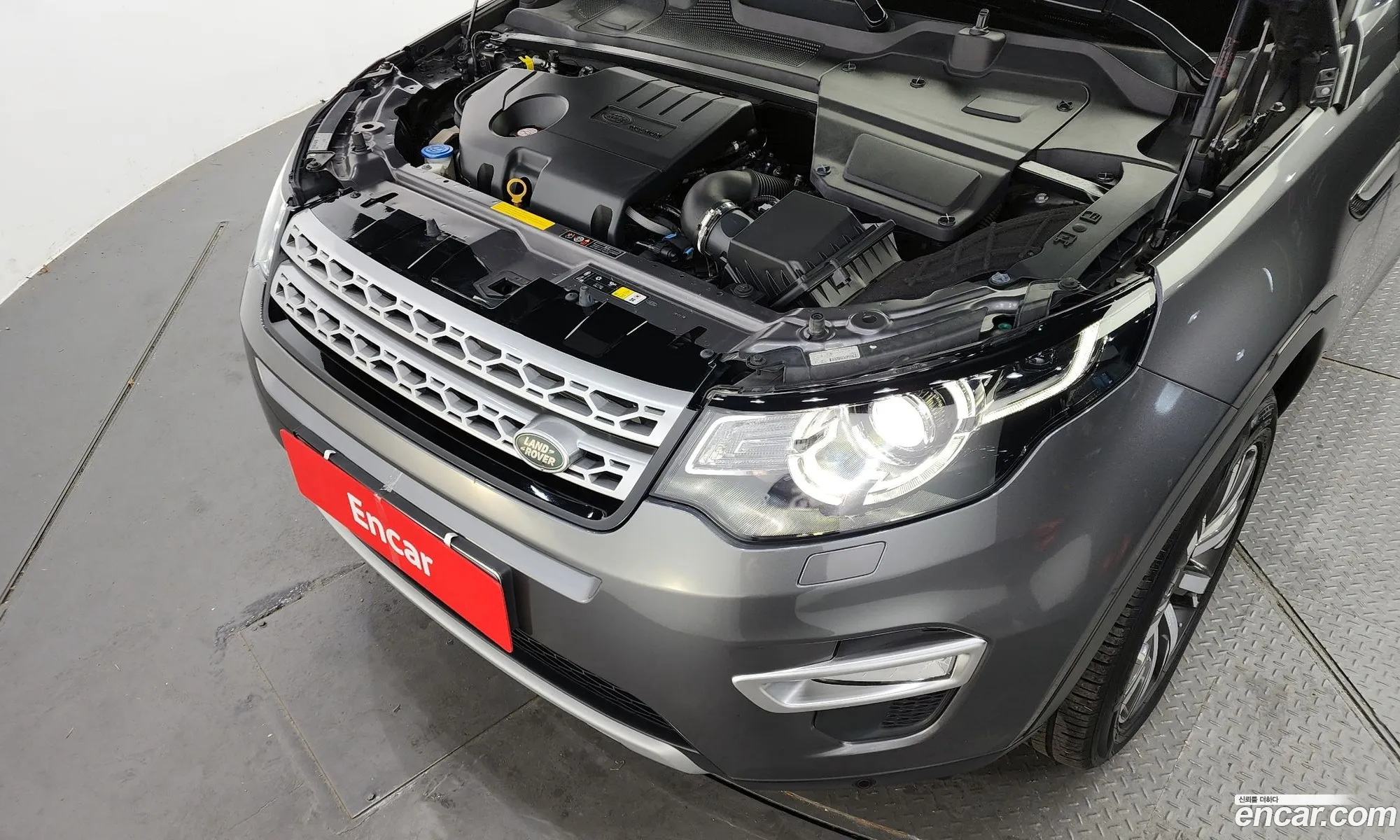 Land Rover Discovery Sports 20 Td4 Hse Luxury - фотография 4791477