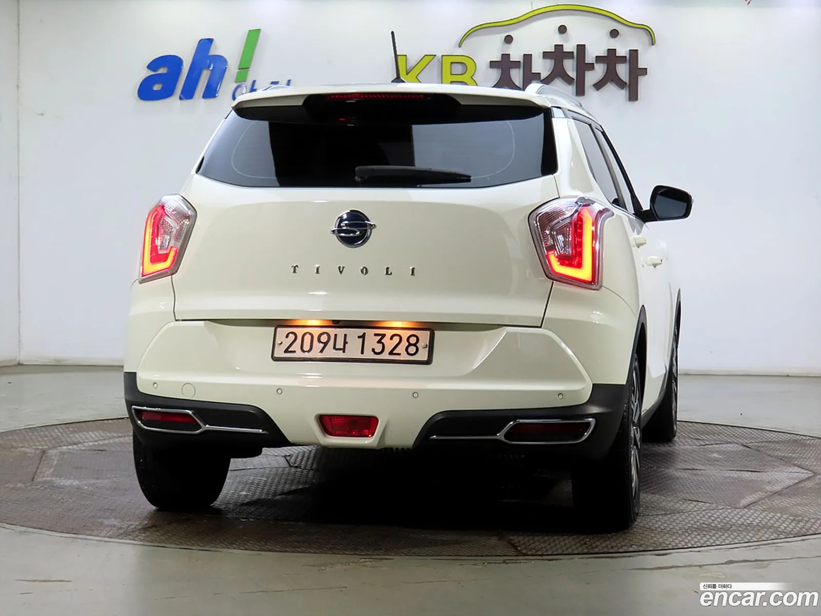 Kg Mobility Ssangyong Tivoli Armor Diesel Vx 2Wd - фотография 7643334