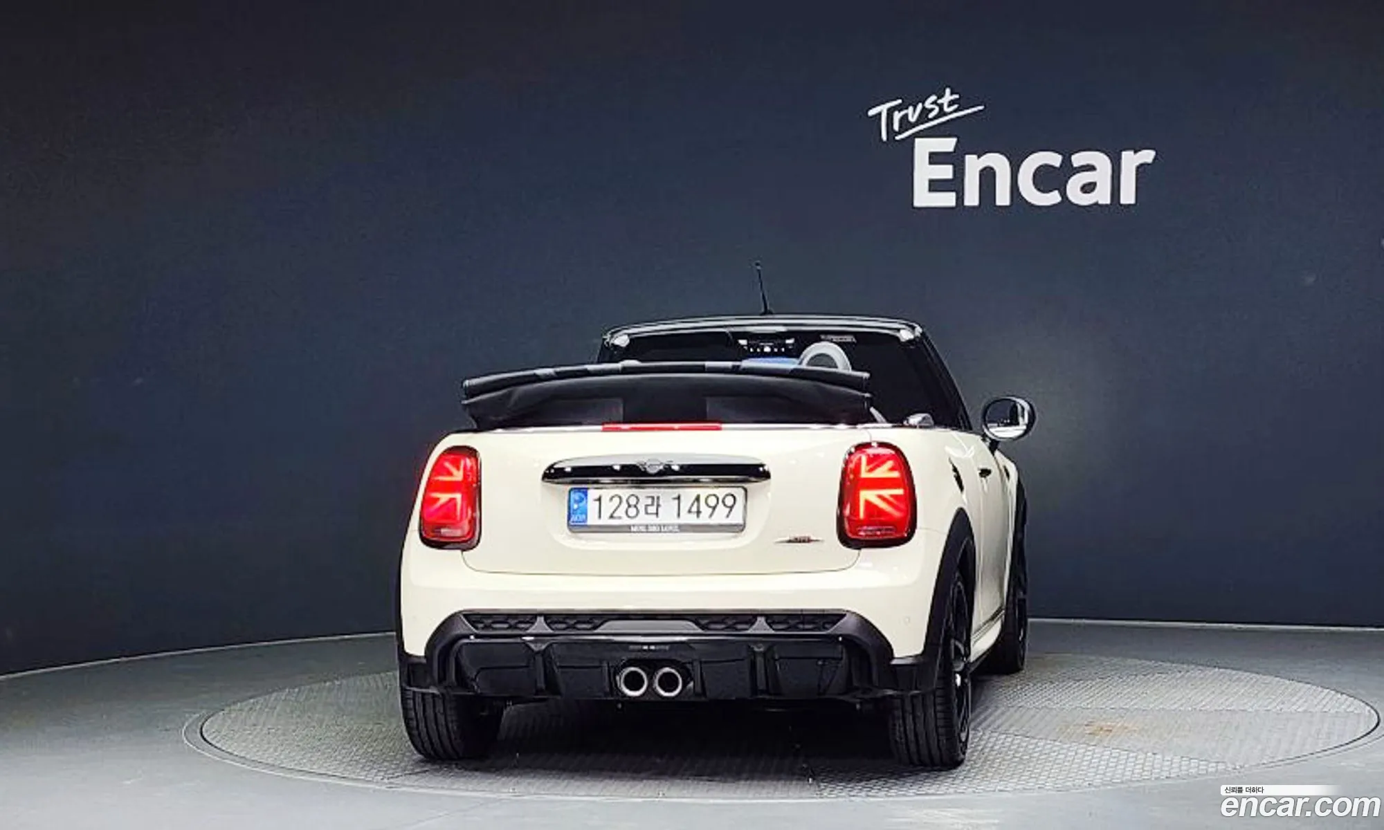 Mini Cooper S Convertible Jcw 3Rd Generation - фотография 8071266