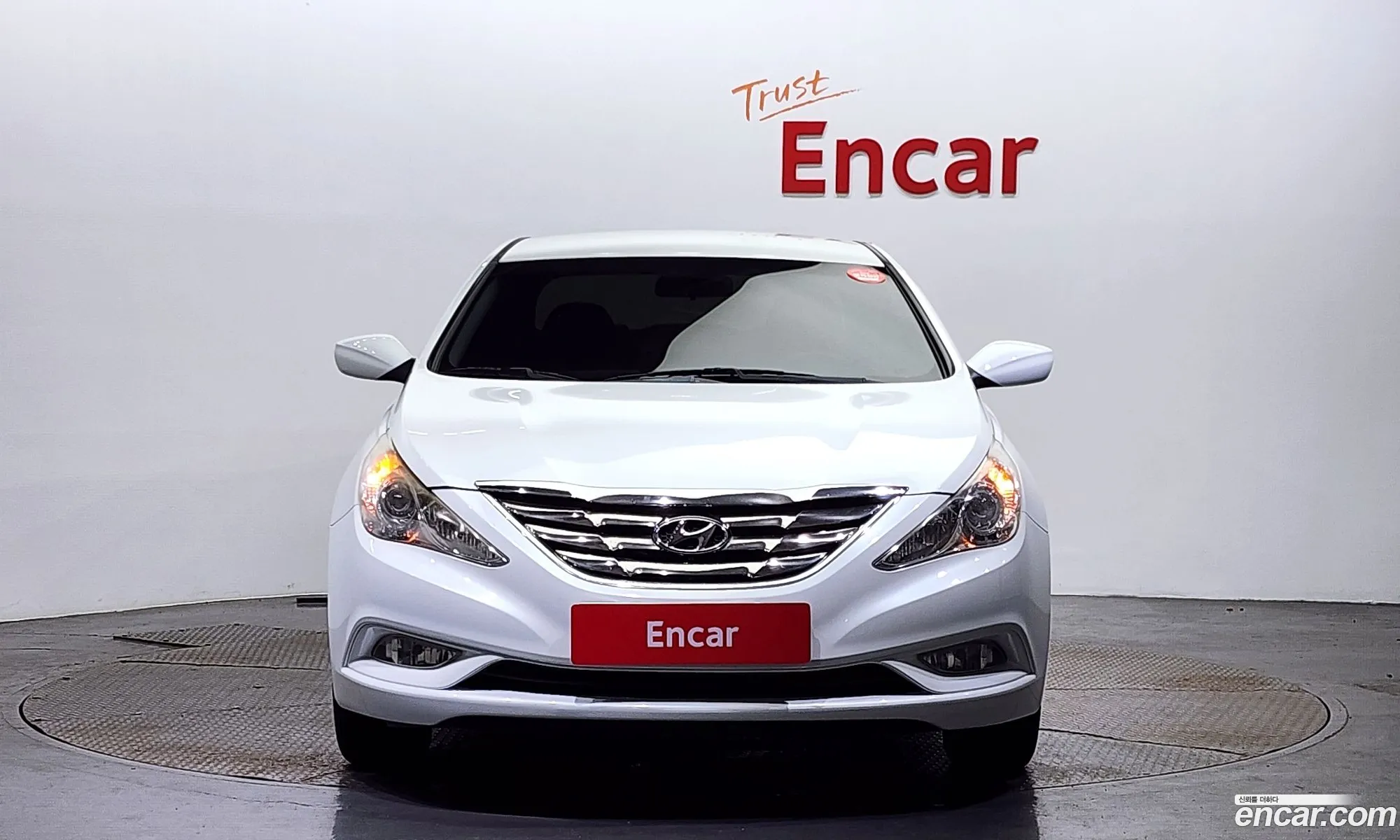 Hyundai Yf Sonata Lpi Premier - фотография 1880970