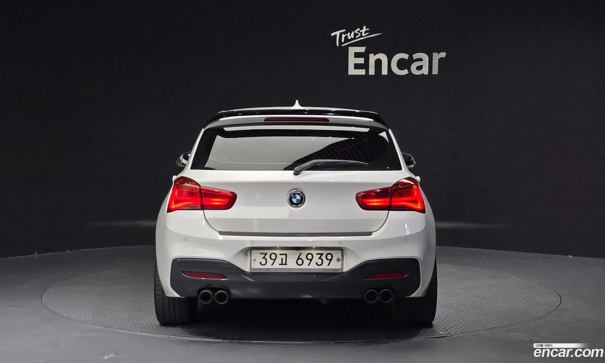 BMW 1 Series F20 118D Sports 5-Door - фотография 15297012