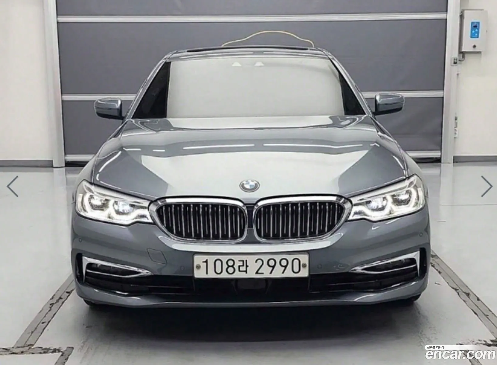 BMW 5 Series G30 520D Luxury Plus - фотография 15054076