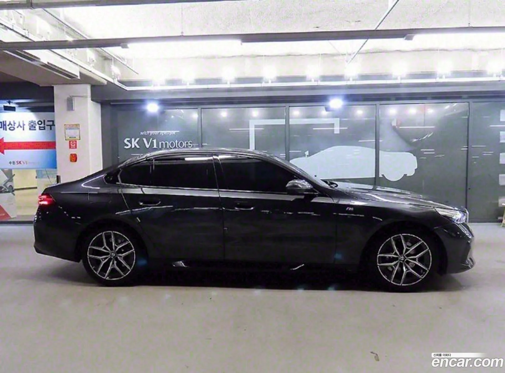 BMW 5 Series G60 520I M Sports - фотография 15296999