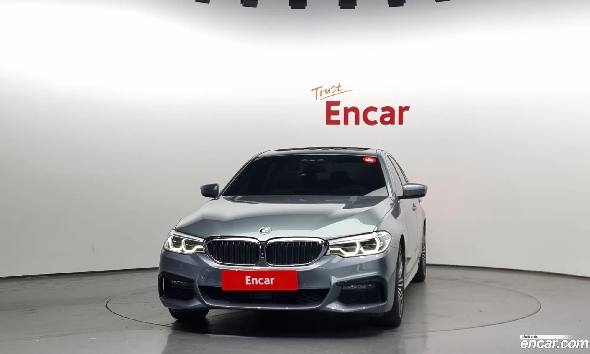 BMW 5 Series G30 530I xDrive M Sport Plus - фотография 15311326