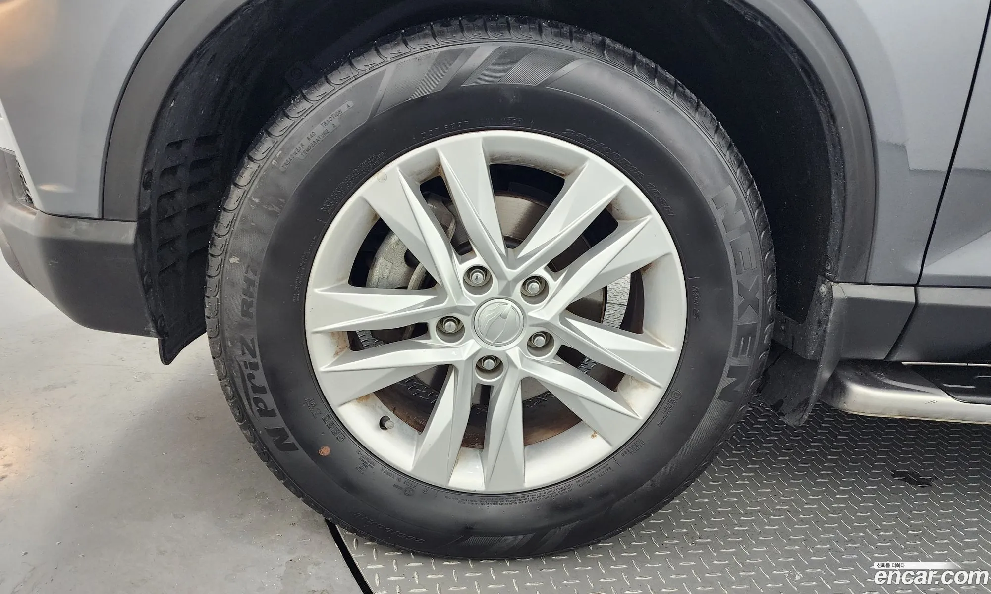 Kg Mobility Ssangyong Rexton Sports Diesel 22 4Wd Prestige - фотография 7643372
