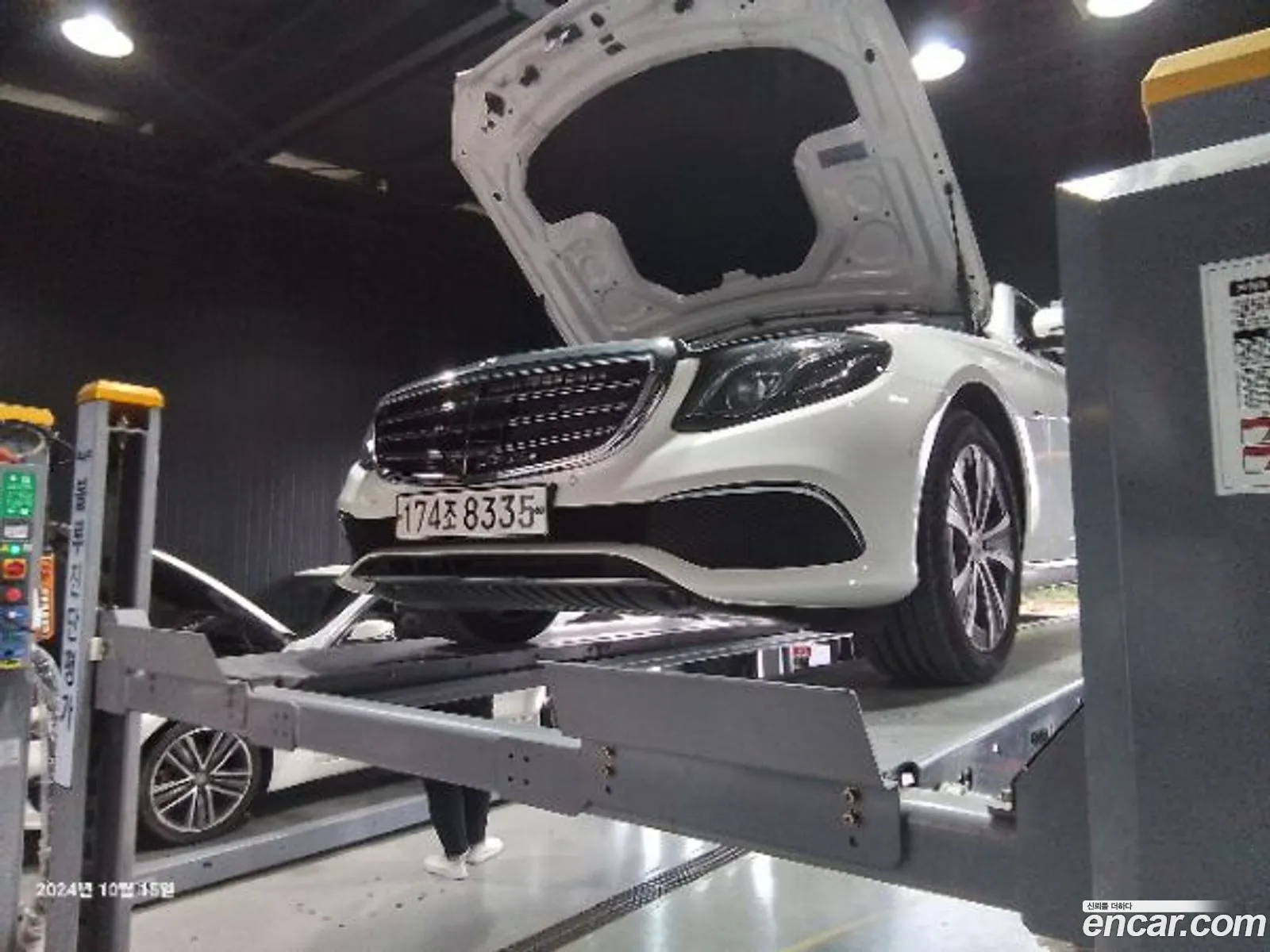 Mercedes E-Class W213 E300E 4Matic Exclusive - фотография 12539891