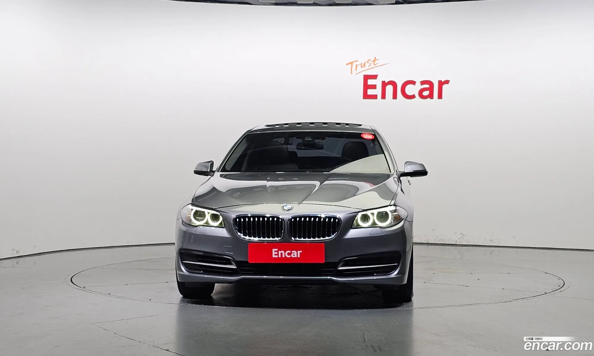 BMW 5 Series F10 528I - фотография 15311314