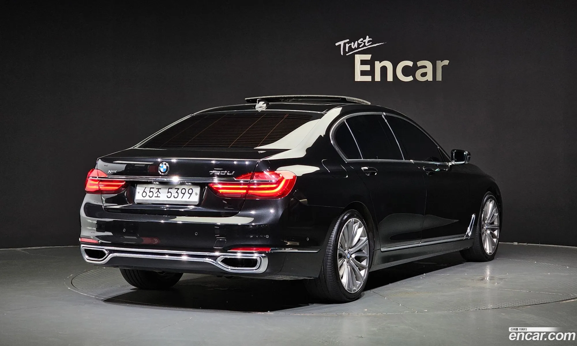 BMW 7 Series G11 750Li xDrive - фотография 14904225