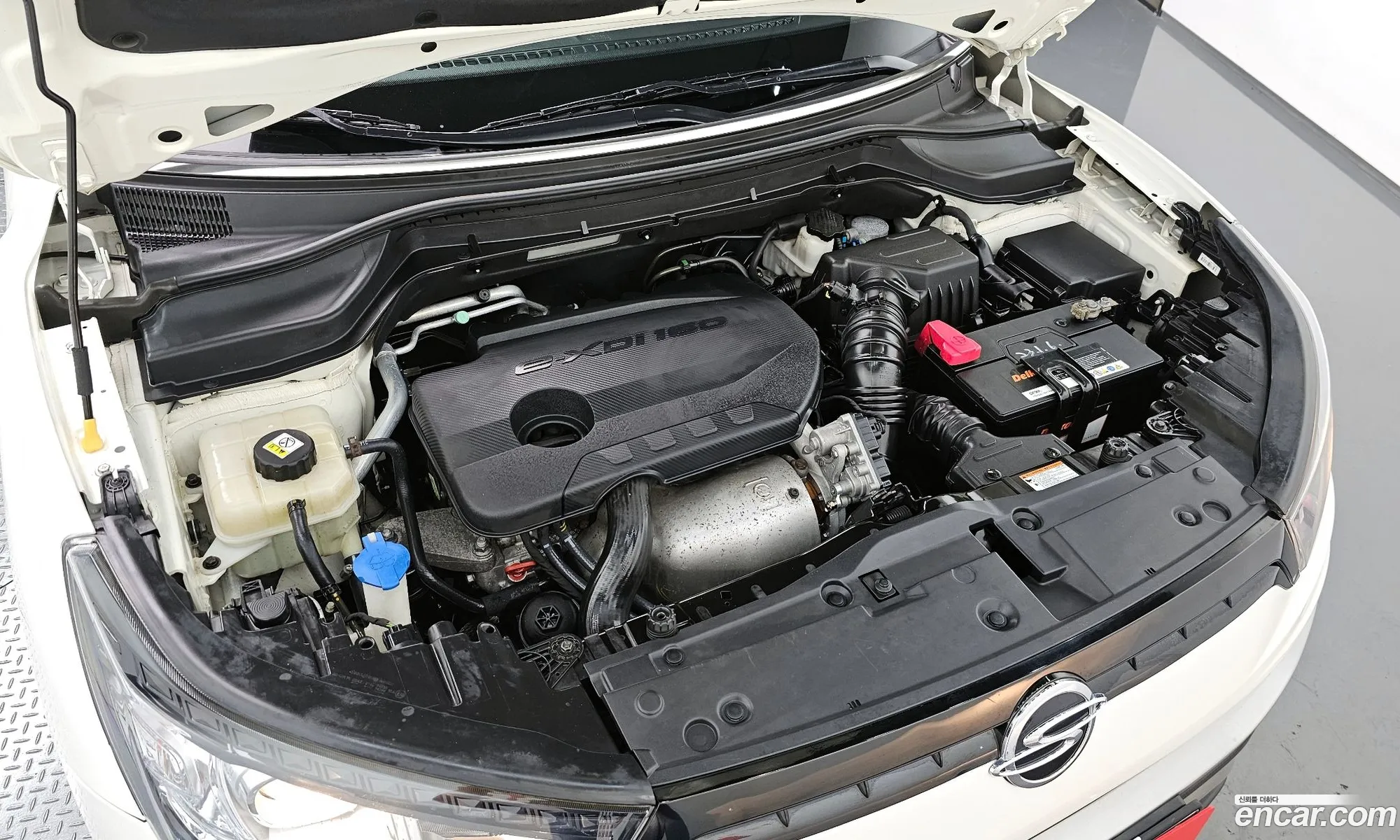 Kg Mobility Ssangyong Tivoli Air Diesel Ax 2Wd - фотография 7567676