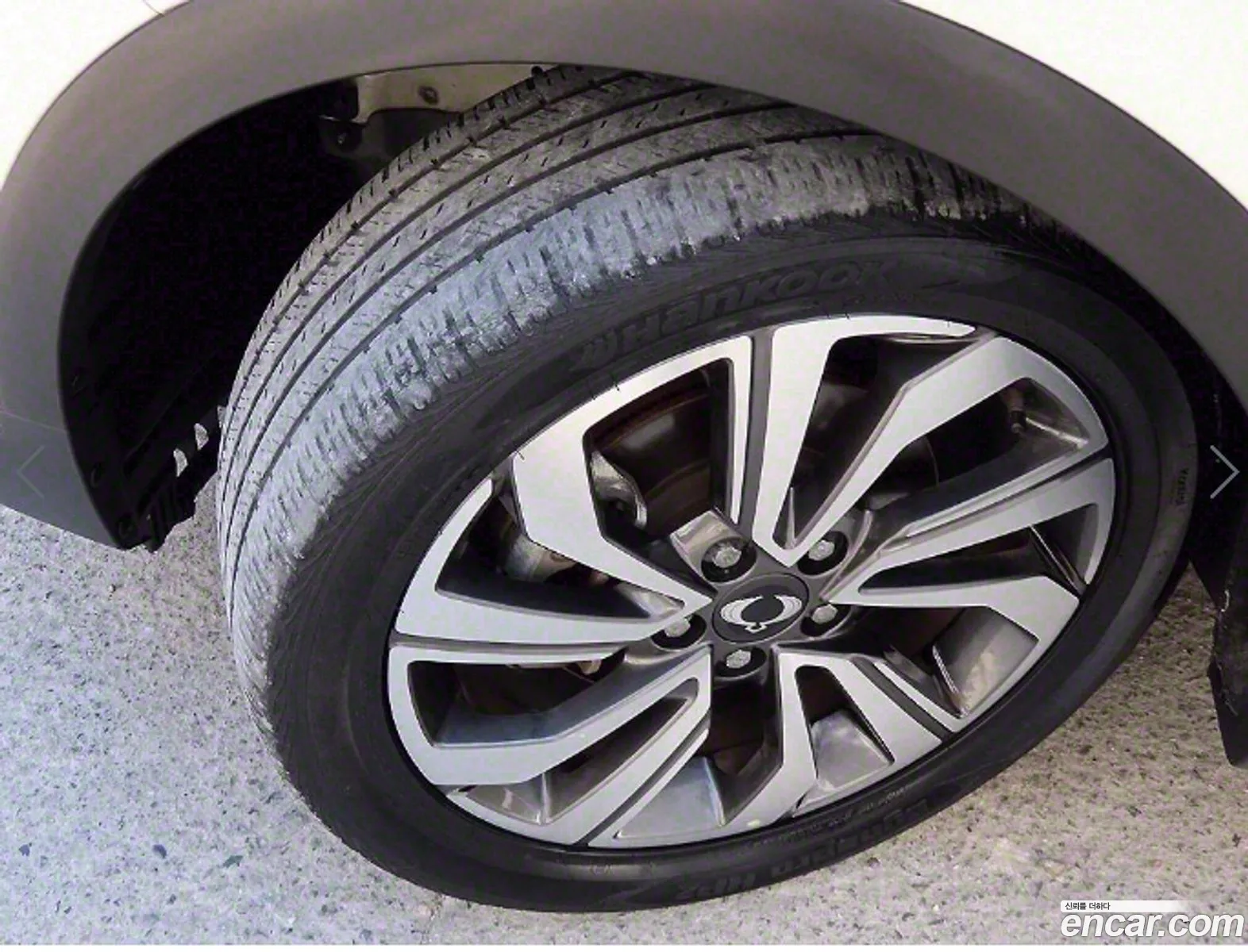 Kg Mobility Ssangyong Very New Tivoli Gasoline 15 2Wd V5 - фотография 7473237