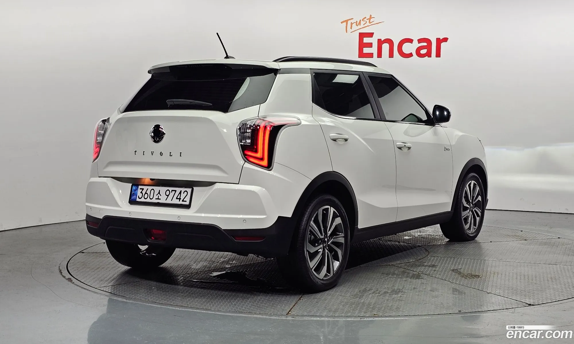 Kg Mobility Ssangyong Very New Tivoli Gasoline 15 2Wd V3 Special - фотография 8302167