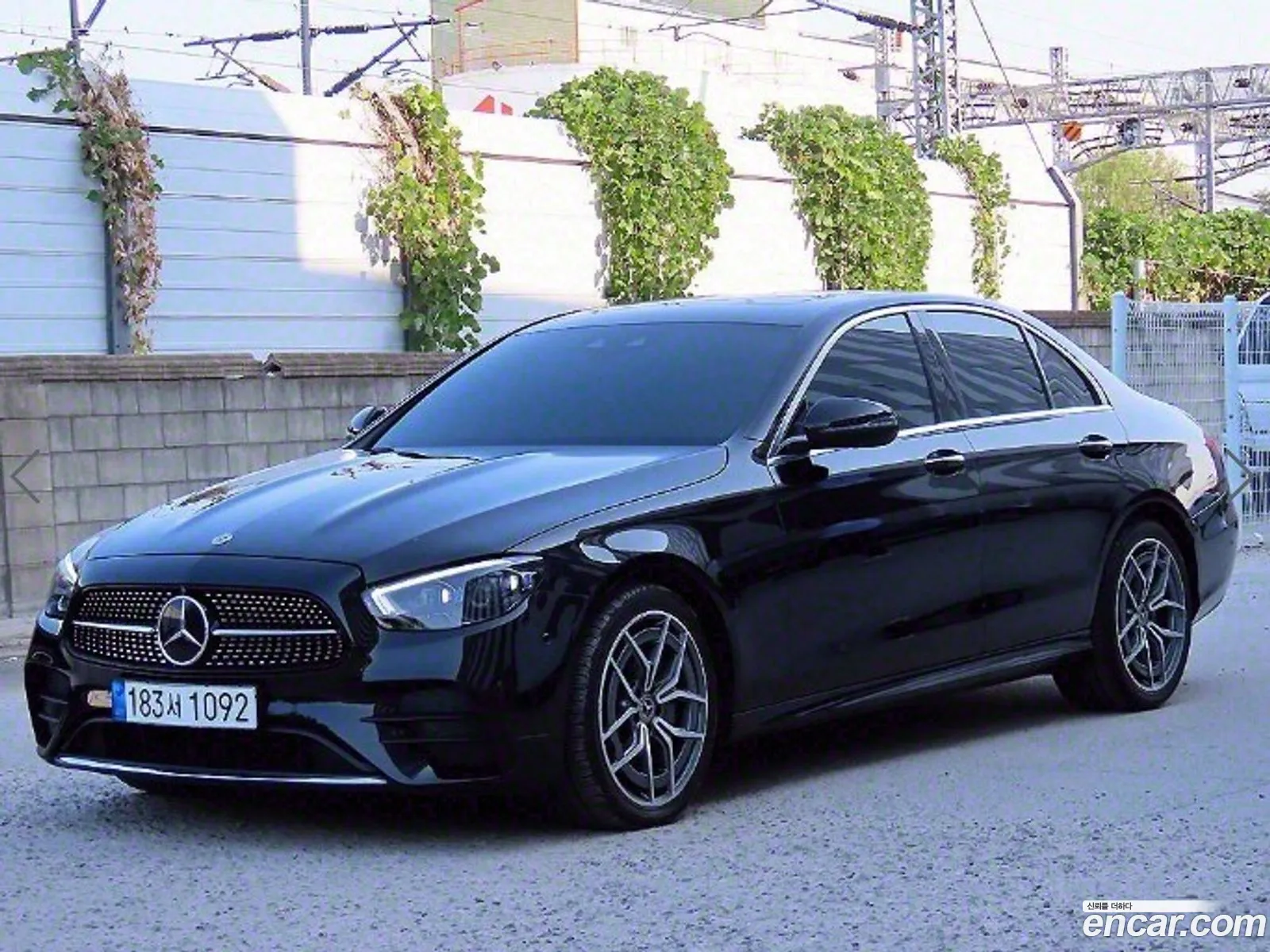 Mercedes E-Class W213 E220D 4Matic Amg Line - фотография 12539509
