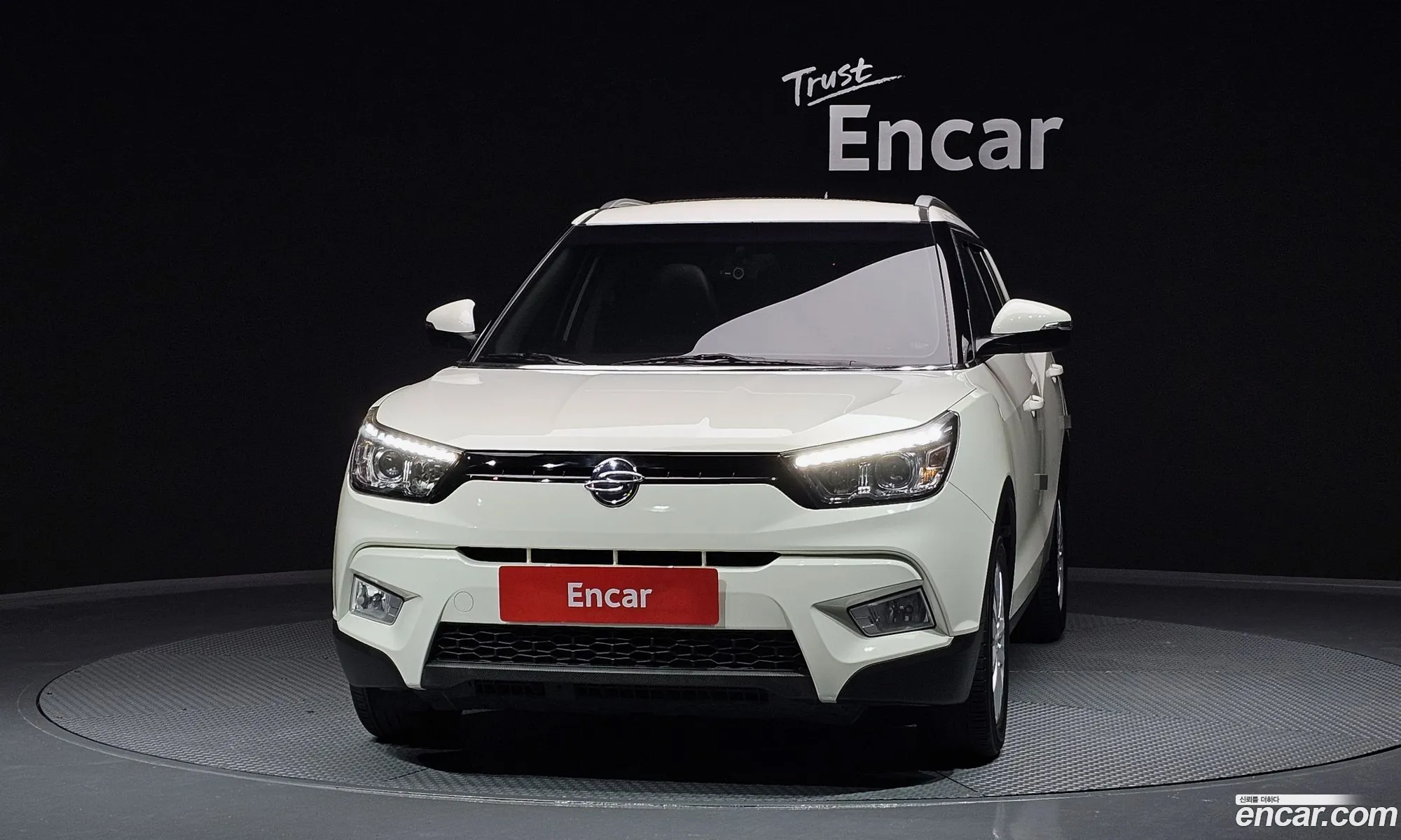 Kg Mobility Ssangyong Tivoli Vx 2Wd - фотография 7761485