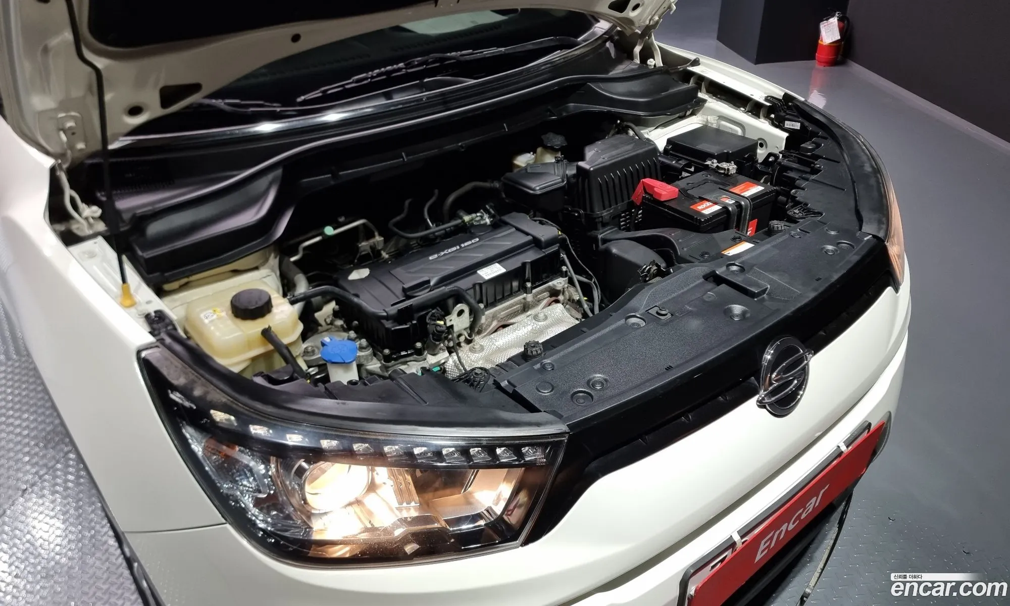 Kg Mobility Ssangyong Tivoli Vx 2Wd - фотография 7761488