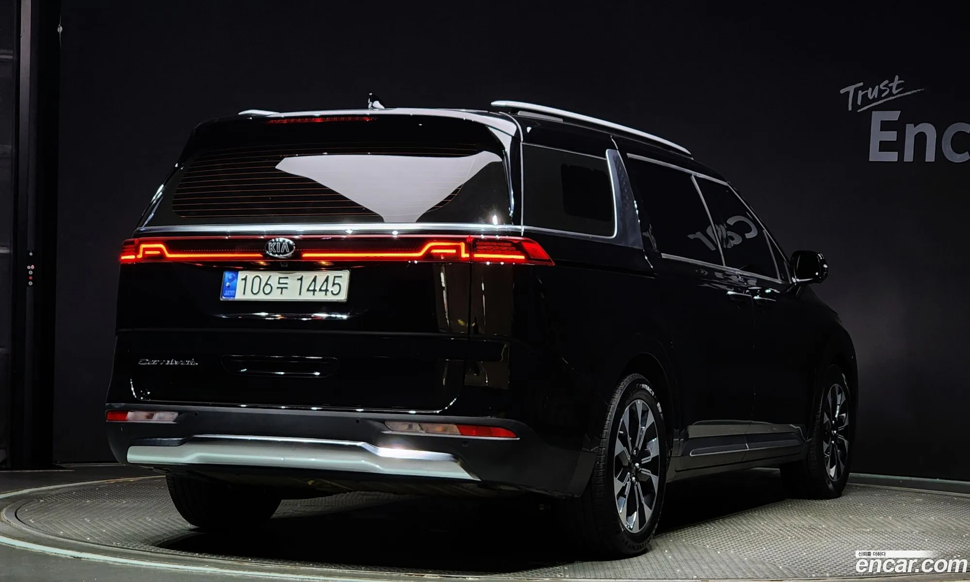 Kia Carnival 4Th Generation 9-Seater Signature - фотография 1631631