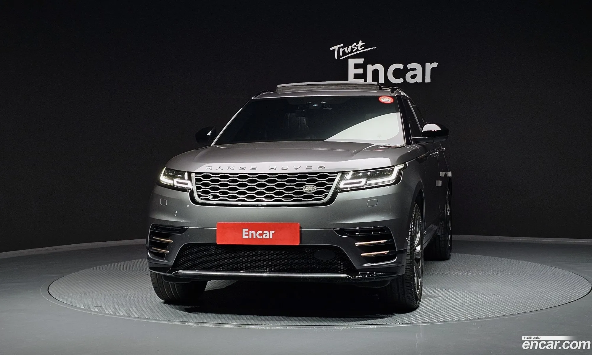Land Rover Range Rover Velar 20 D240 R-Dynamic Se - фотография 4704864