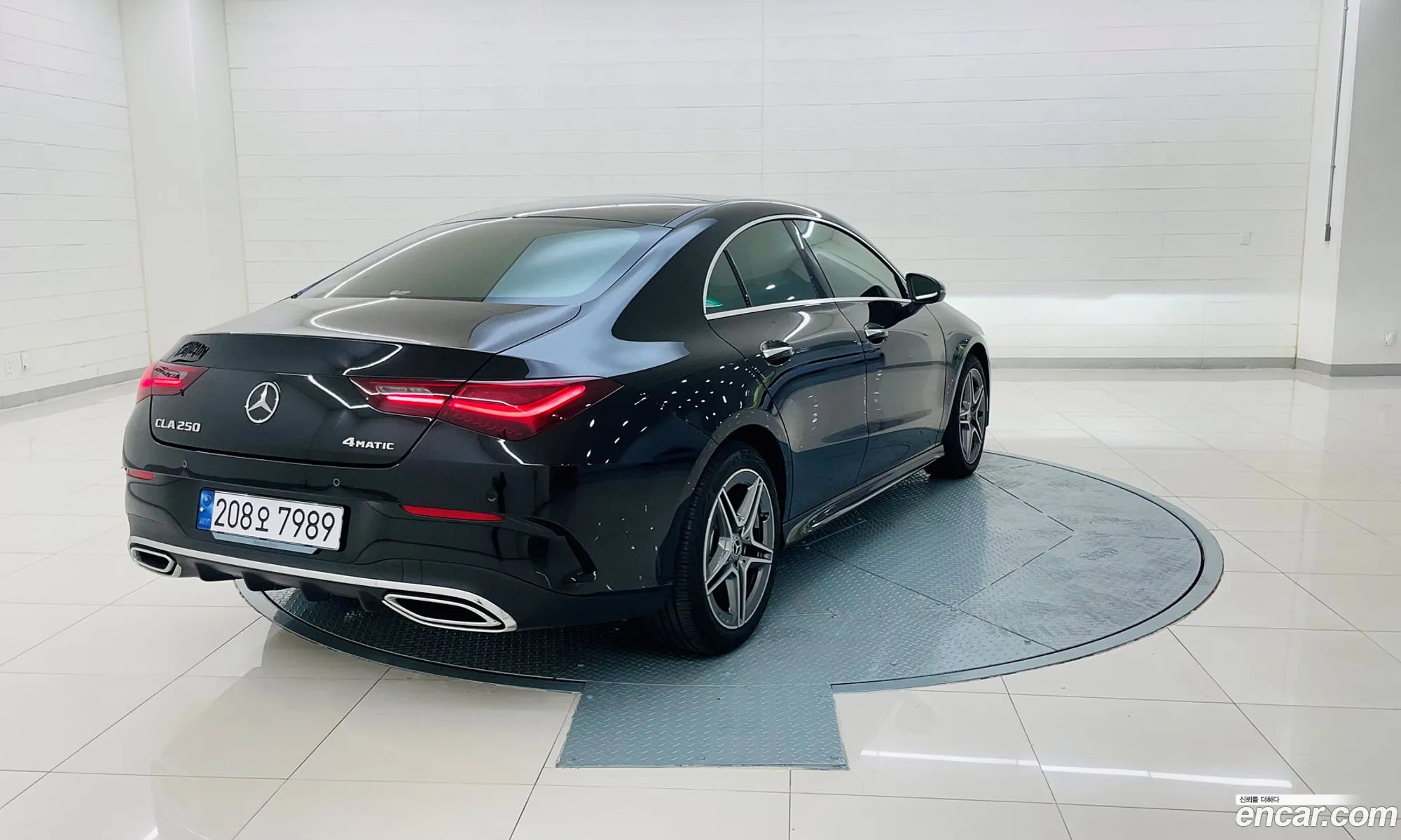 Benz Cla-Class C118 Cla250 4Matic - фотография 12522539