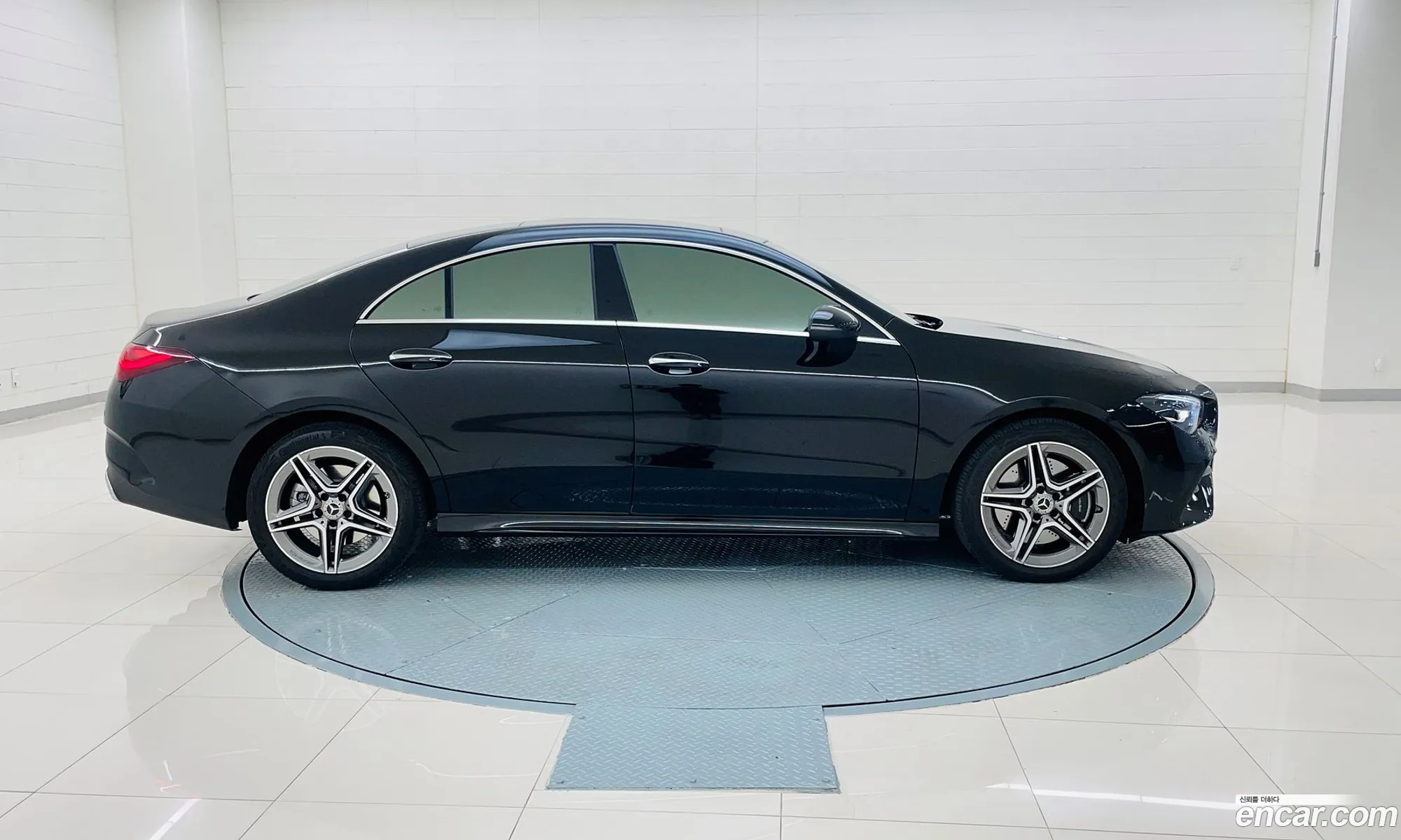 Benz Cla-Class C118 Cla250 4Matic - фотография 12522540