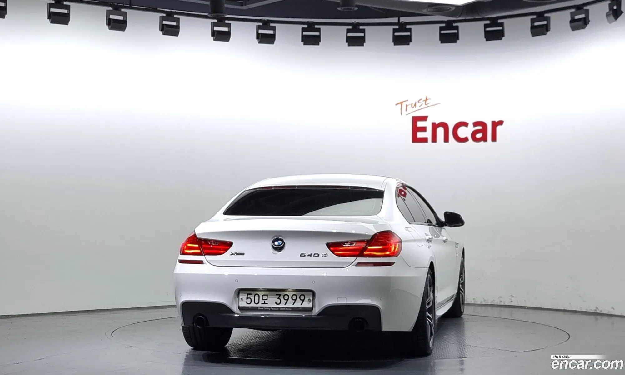 BMW 6 Series F12 640D xDrive M Sports Gran Coupe - фотография 15412221
