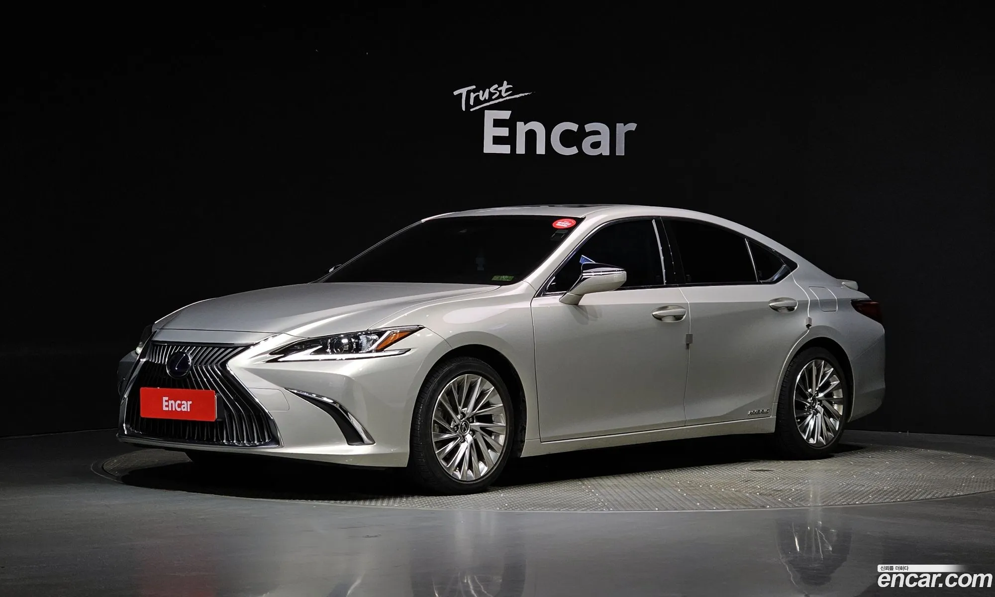 Lexus Es300H 7Th Generation Luxury Plus - фотография 6348785