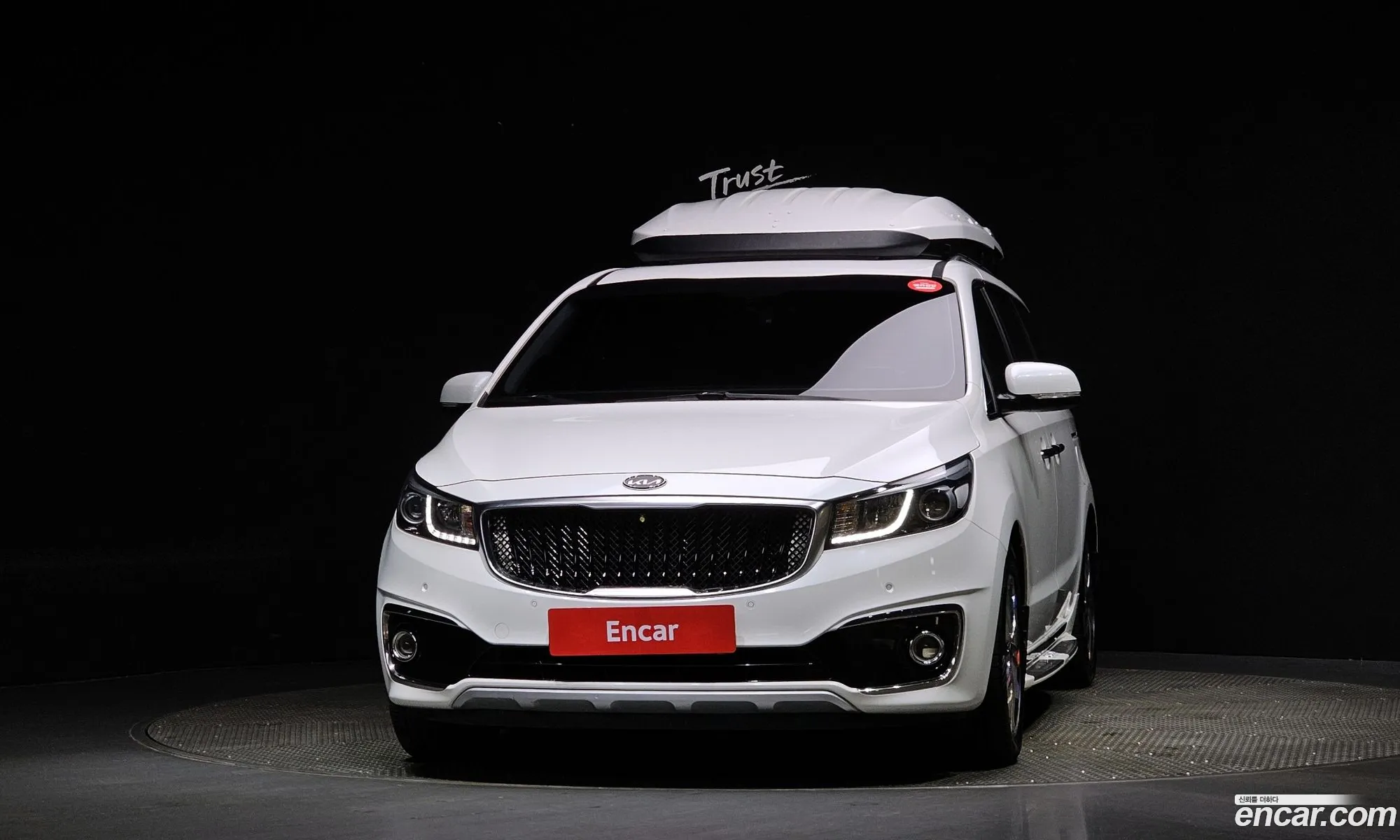 Kia All New Carnival 9-Seater Outdoor Prestige - фотография 1631656
