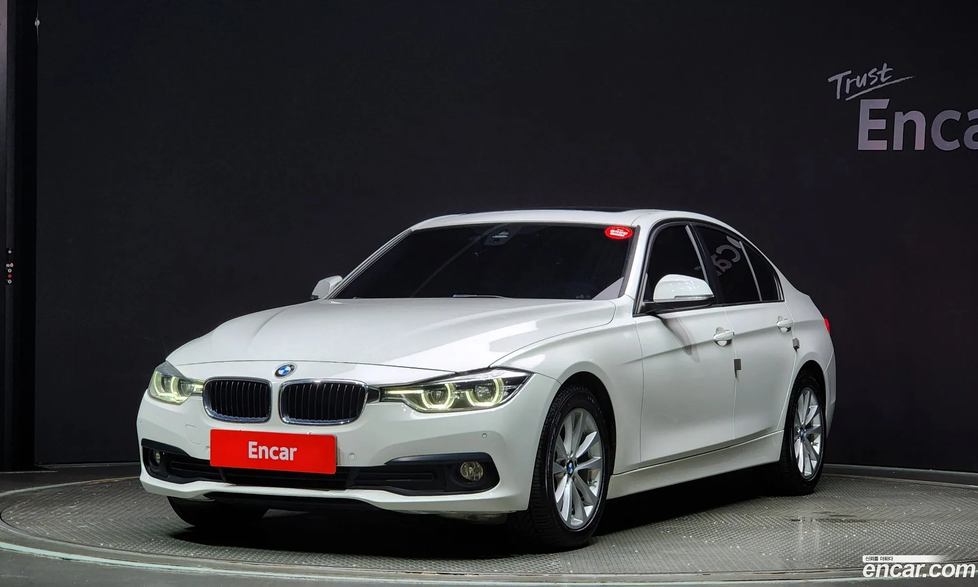 BMW 3 Series F30 320D - фотография 15439991