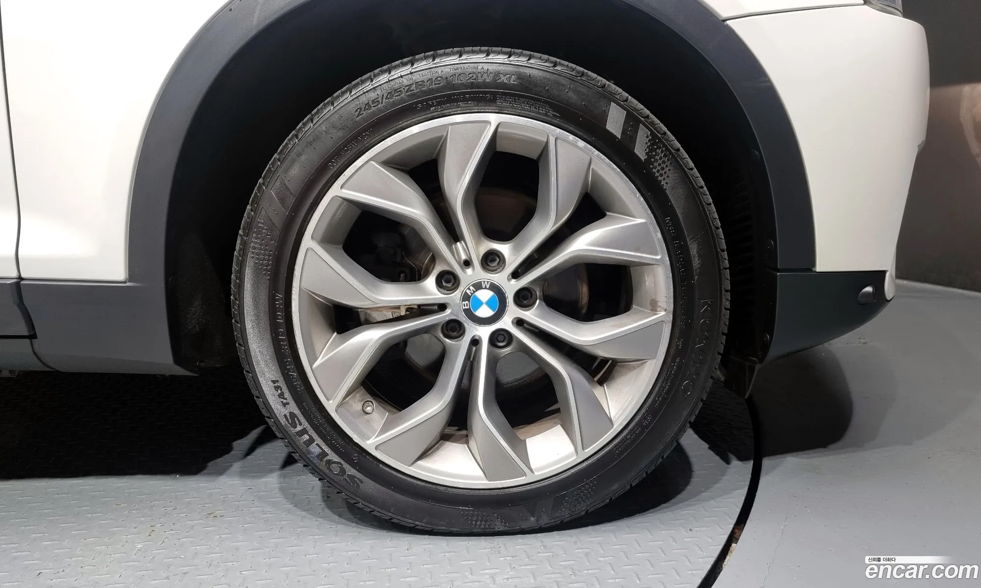 BMW X4 F26 xDrive20D - фотография 15439971