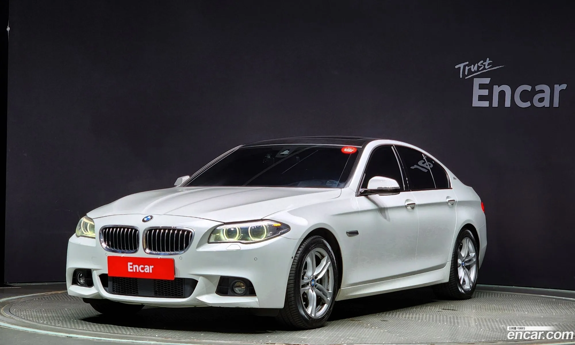 BMW 5 Series F10 528I xDrive M Aerodynamic Special Edition - фотография 15439943