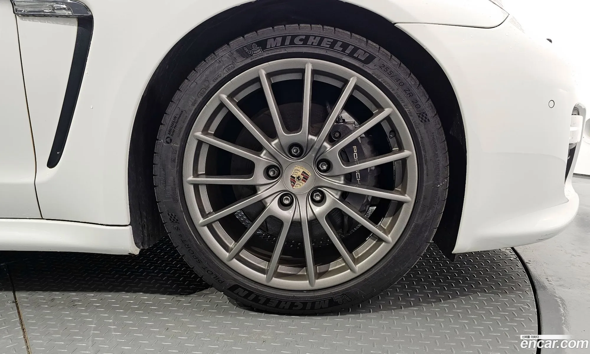 Porsche Panamera 36 Awd 970 - фотография 108025