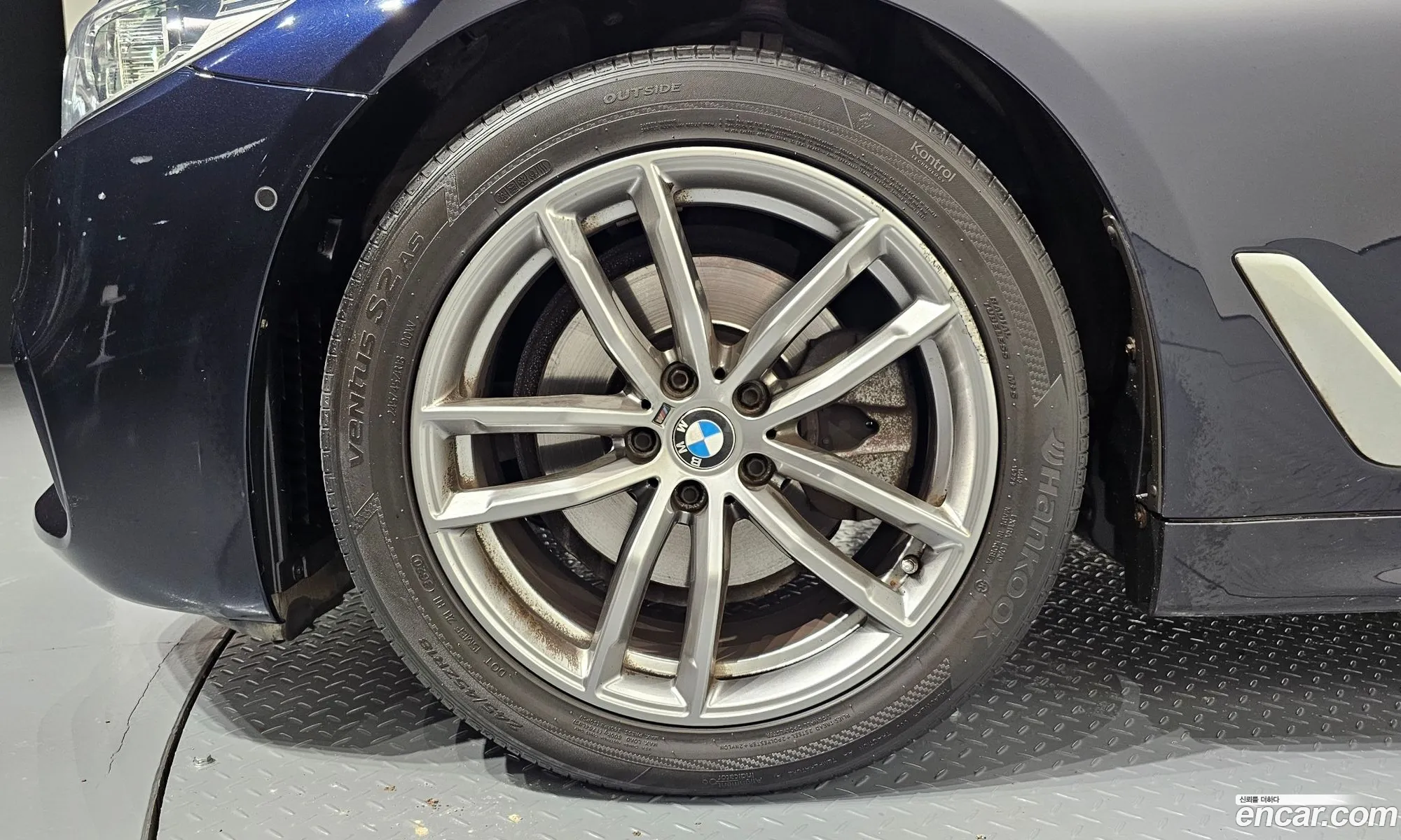 BMW 5 Series G30 520D M Sports Plus - фотография 15439935
