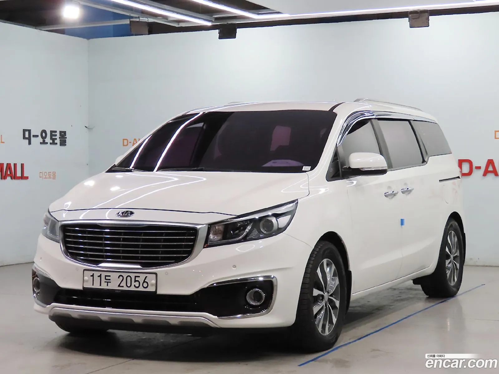 Kia All New Carnival 9-Seater Luxury - фотография 1602955