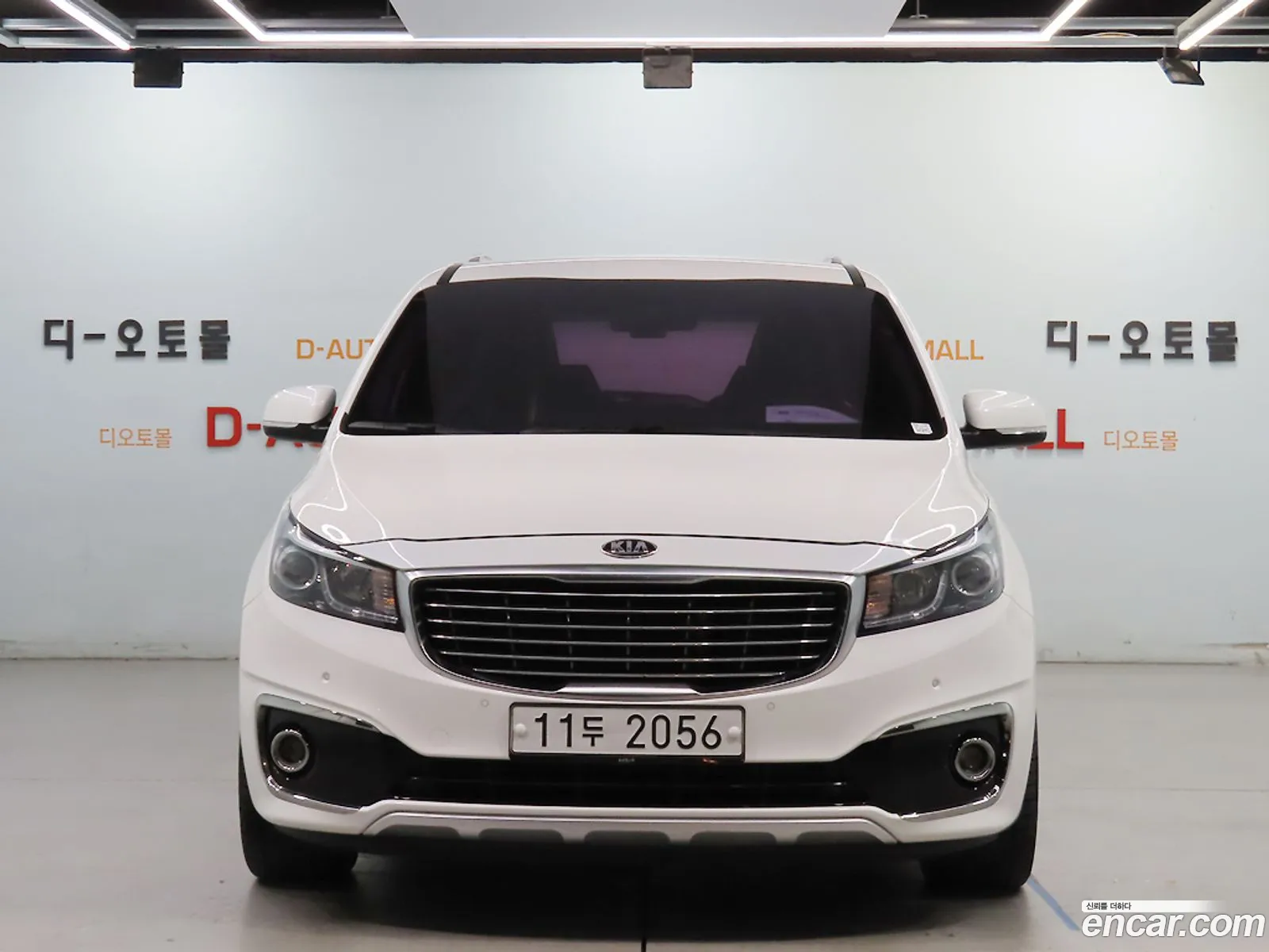 Kia All New Carnival 9-Seater Luxury - фотография 1602956