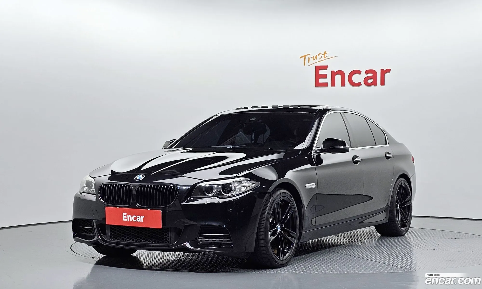BMW 5 Series F10 528I xDrive - фотография 15439955