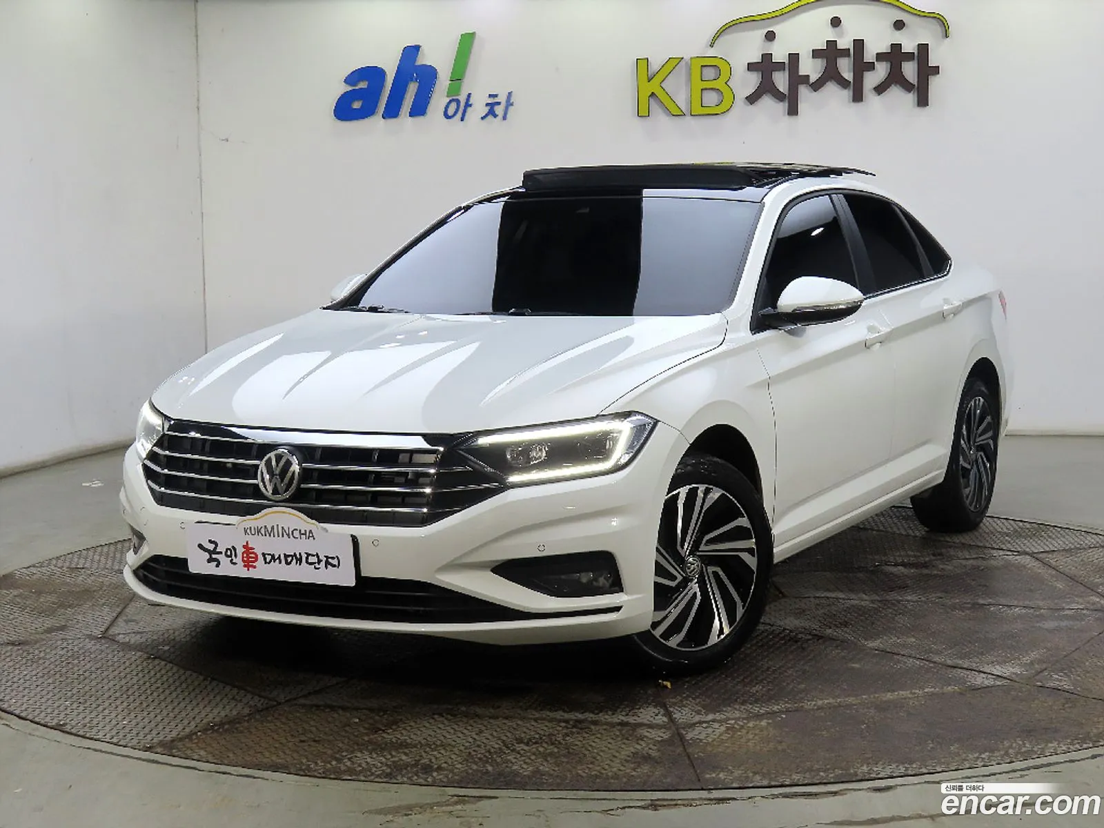 Volkswagen Jetta 7Th Generation 14 Tsi Prestige - фотография 12100609