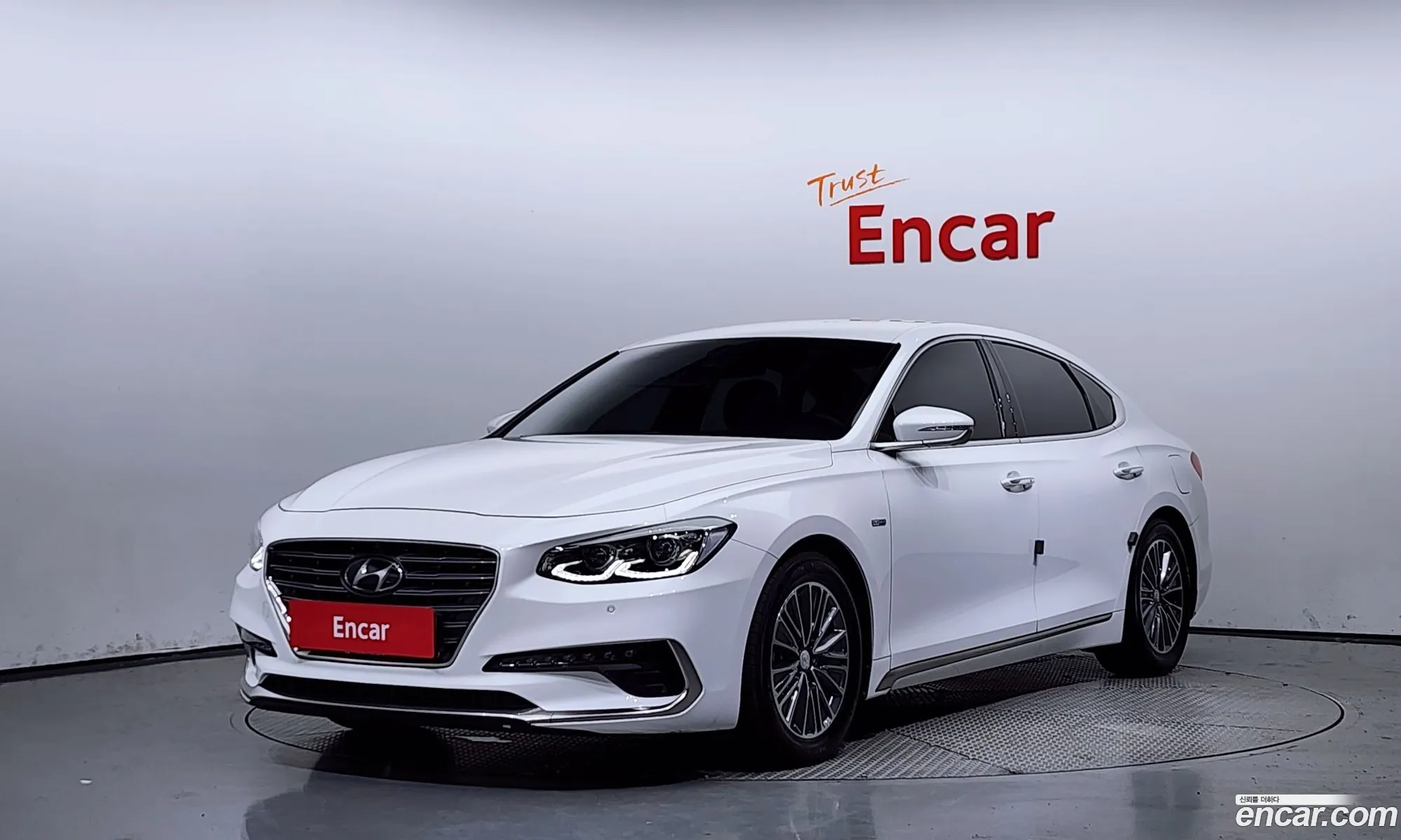 Hyundai Grandeur Ig Hybrid Exclusive - фотография 12503439