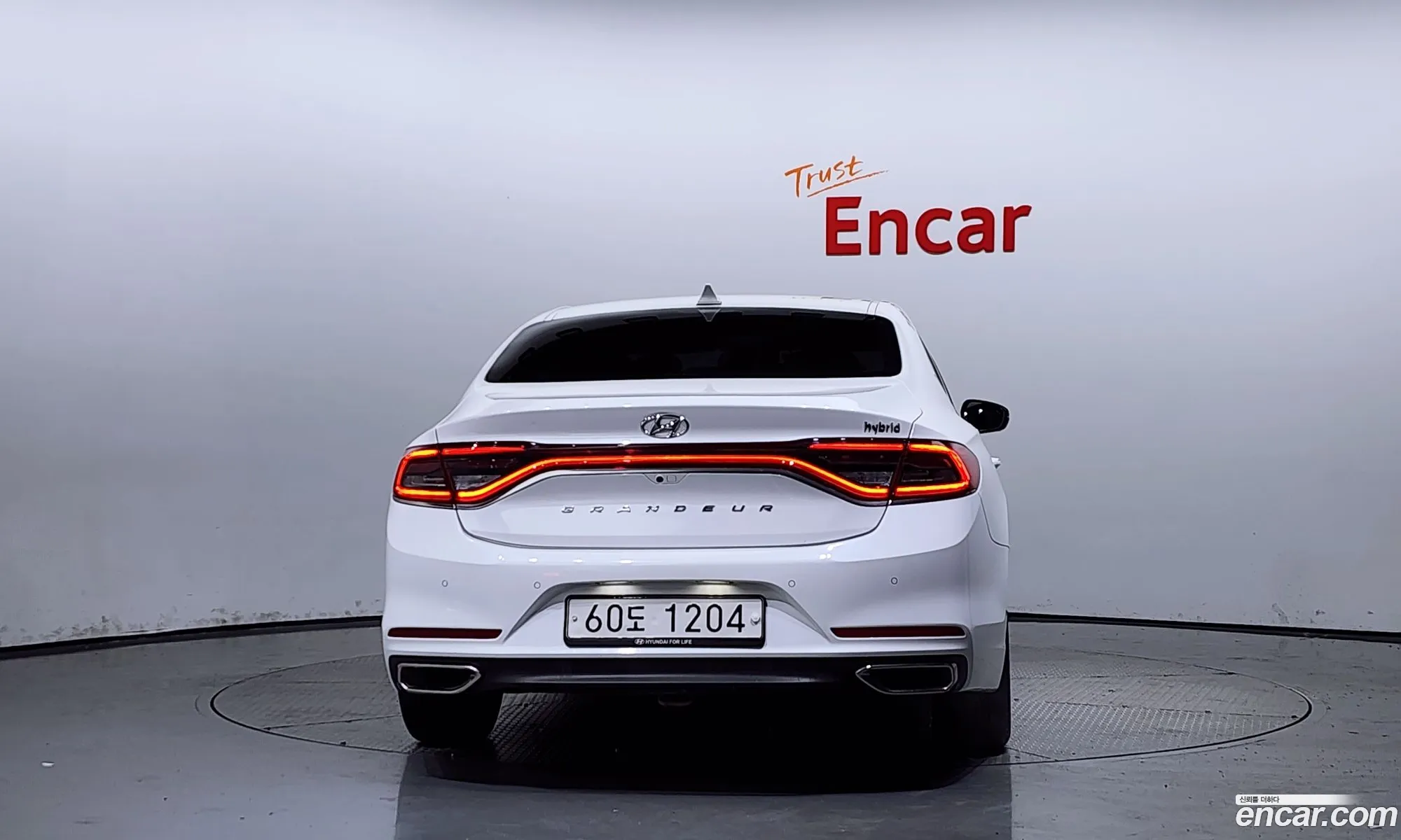 Hyundai Grandeur Ig Hybrid Exclusive - фотография 12503442