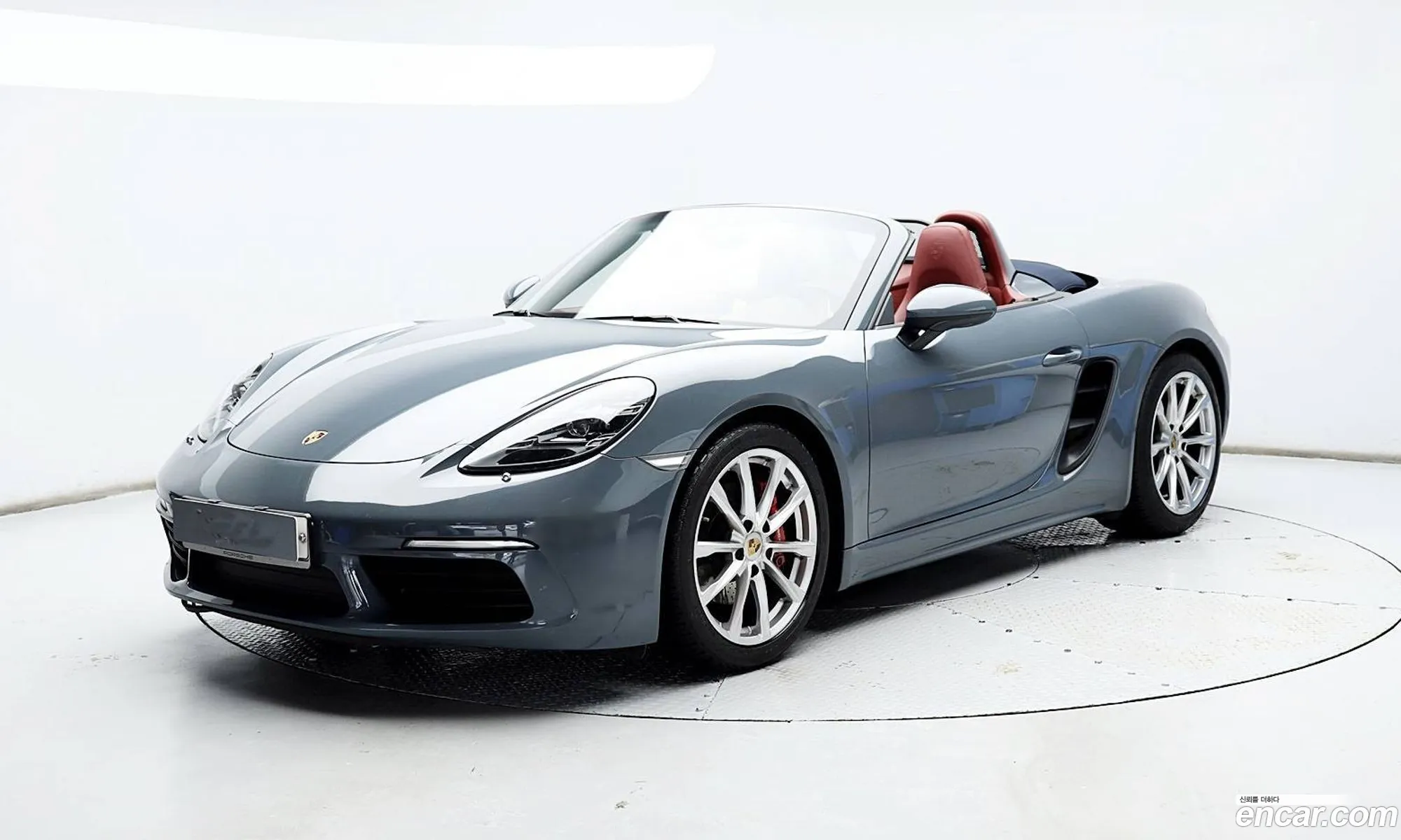 Porsche 718 Boxster S 25 - фотография 107985