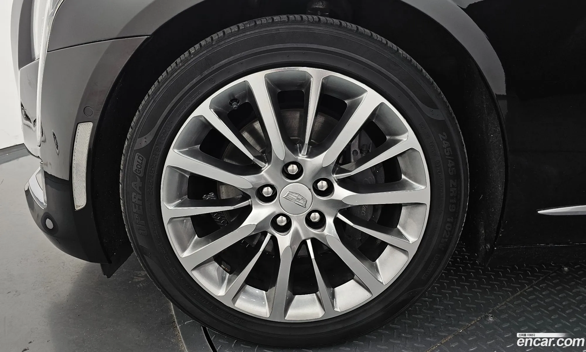 Cadillac Ct6 36 Premium Awd - фотография 4844476